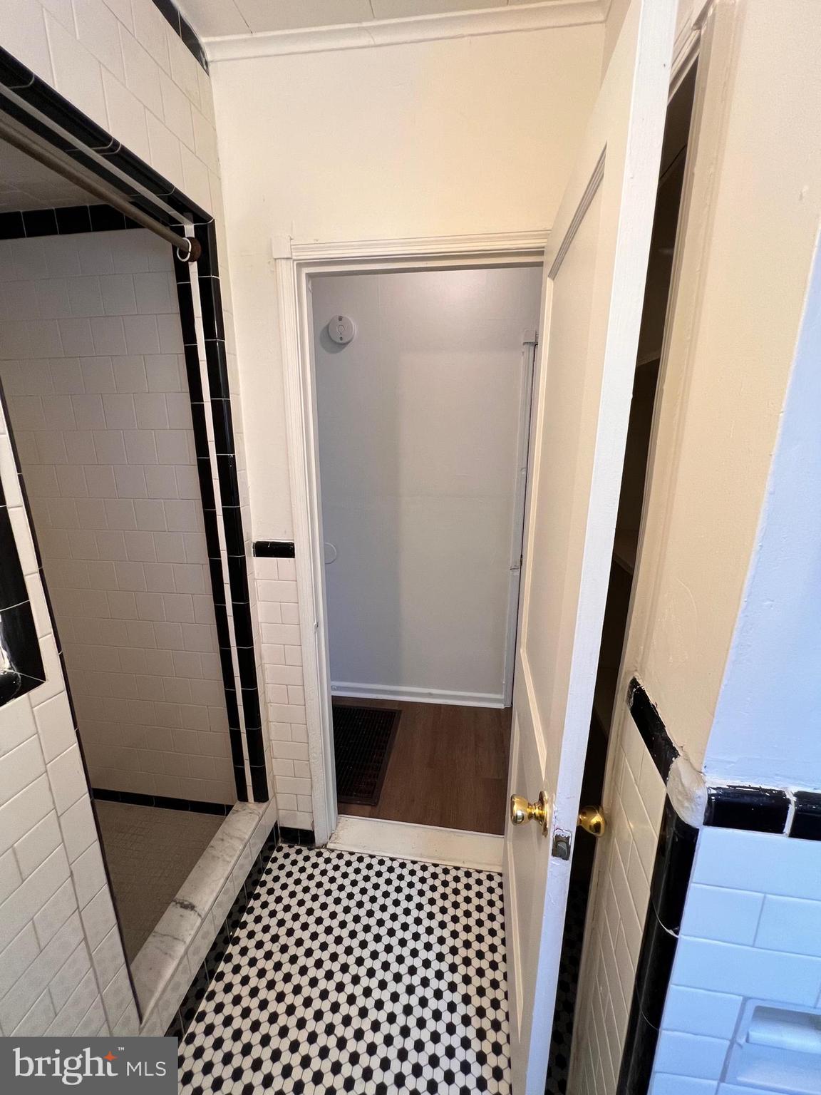 BROOKLYN - Residential Lease