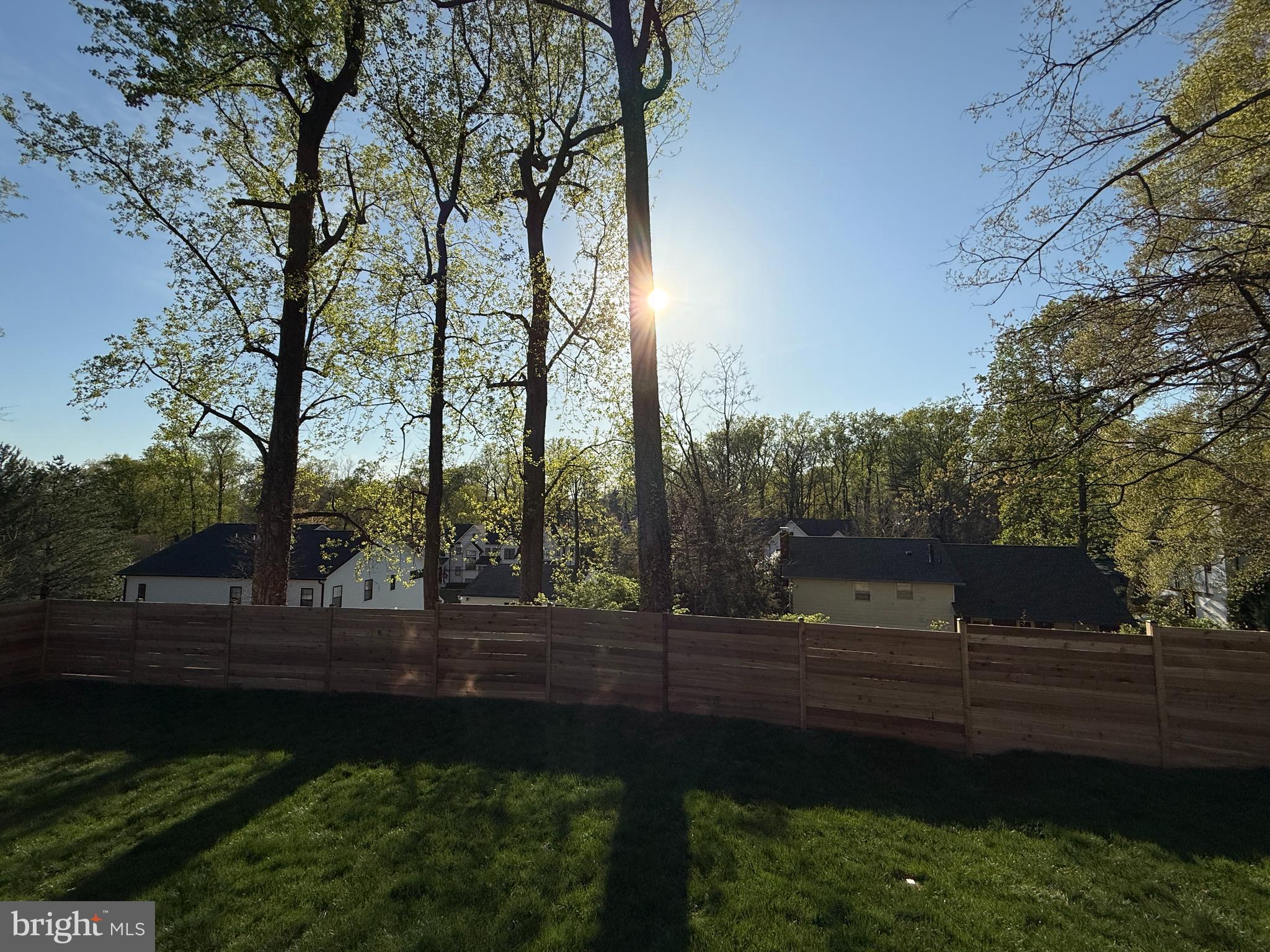 KENWOOD PARK - Residential