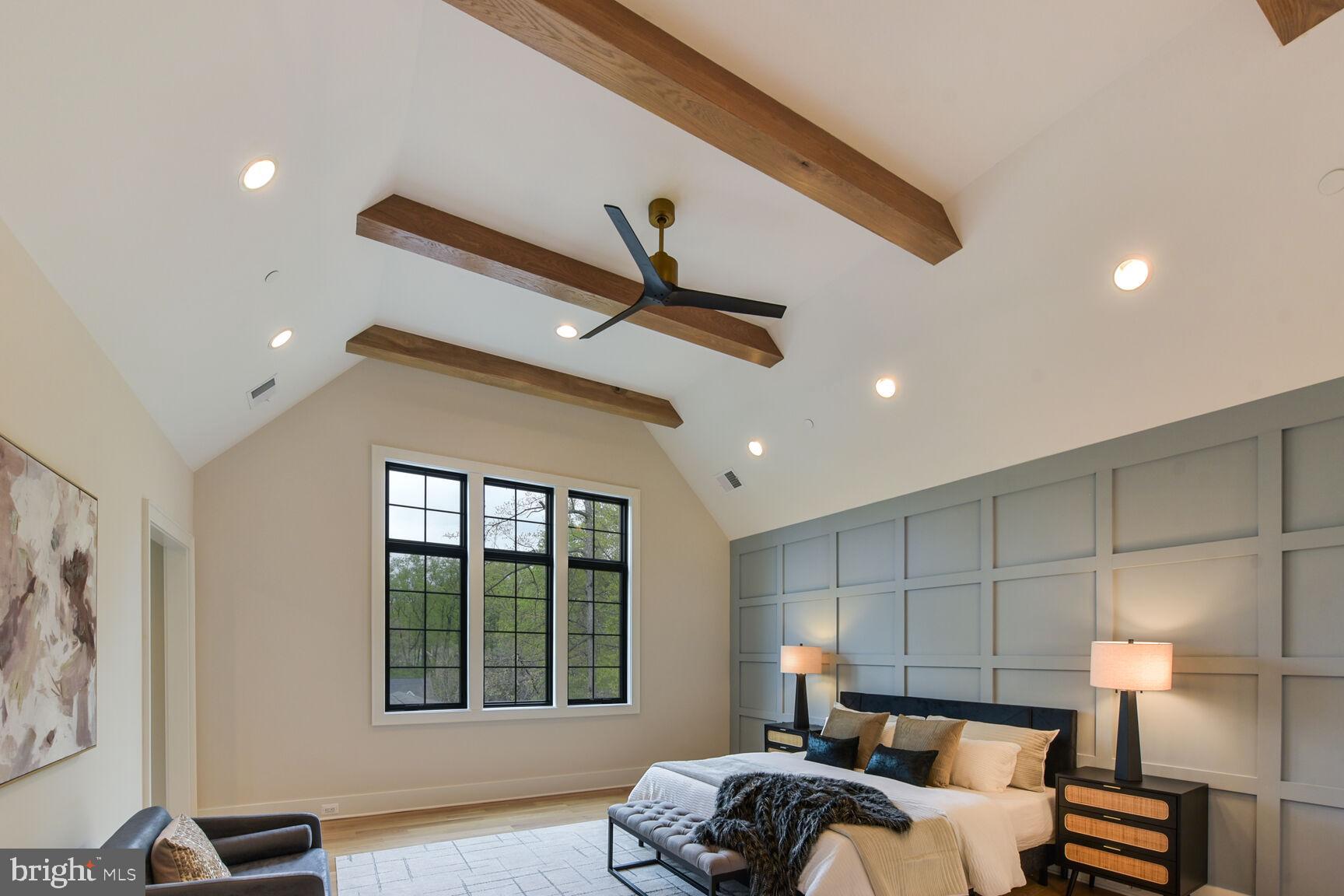 KENWOOD PARK - Residential