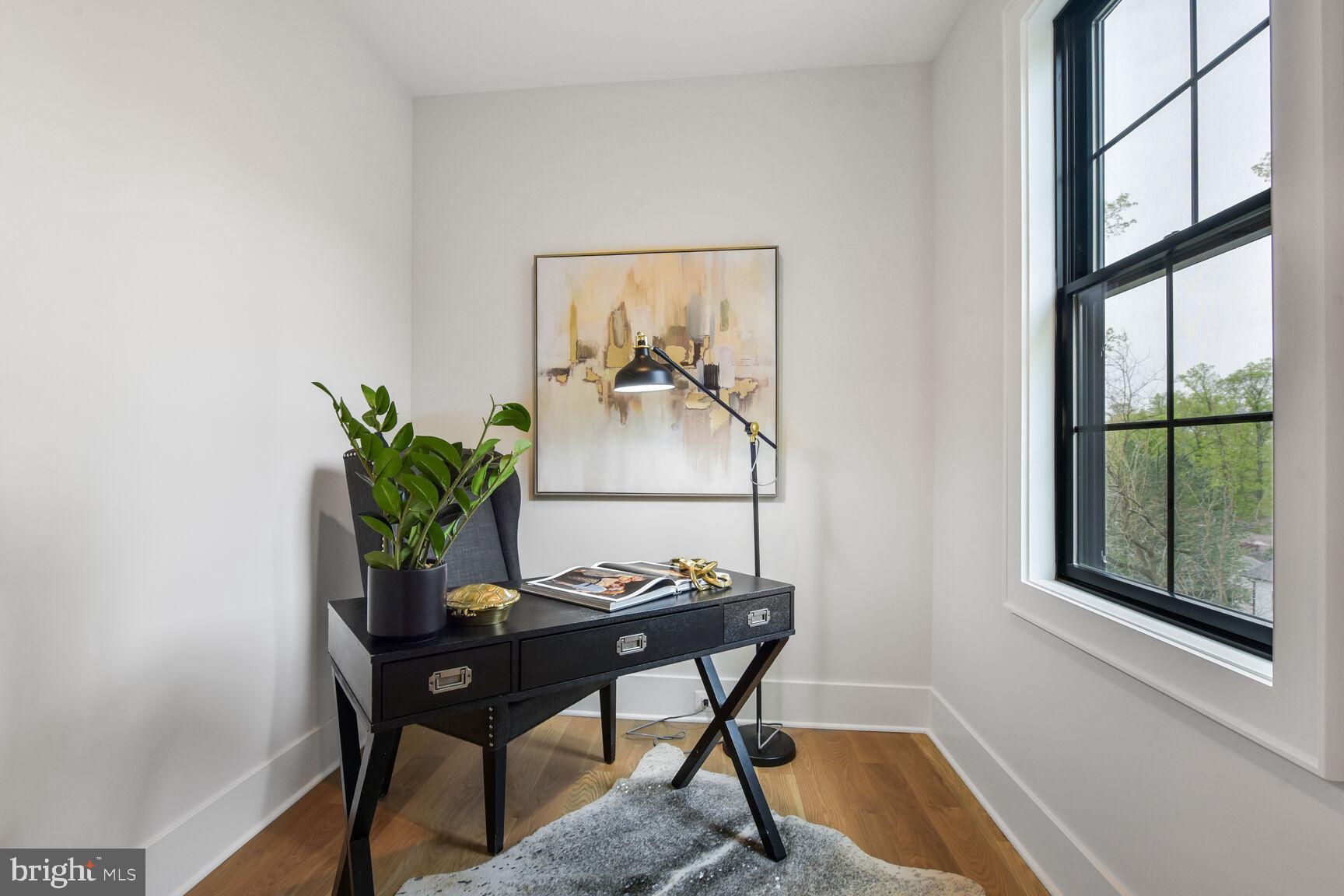 KENWOOD PARK - Residential