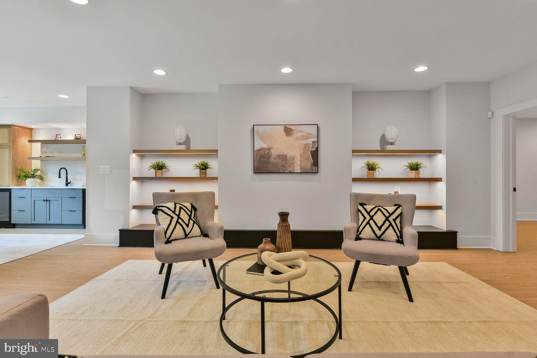 KENWOOD PARK - Residential