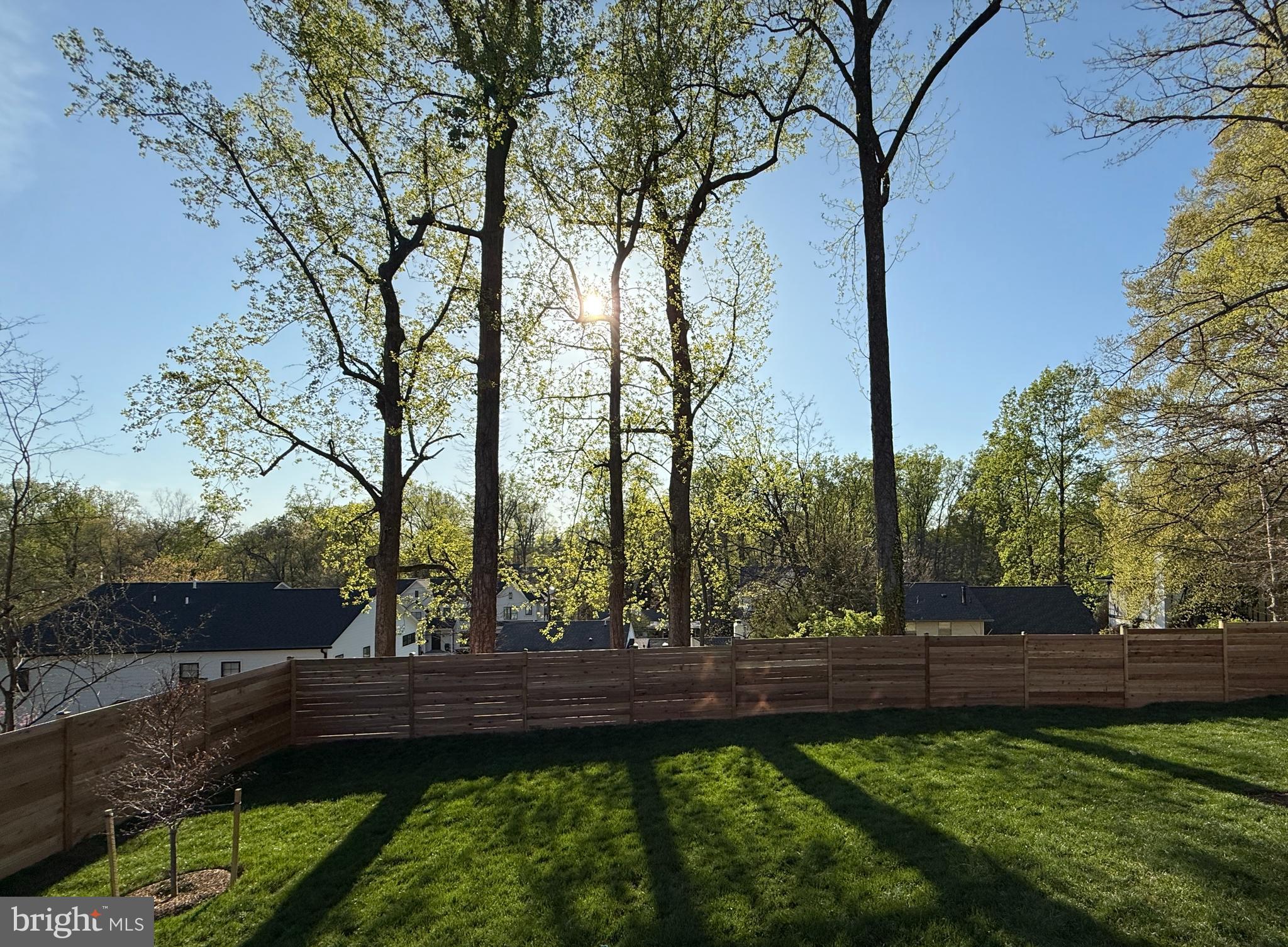 KENWOOD PARK - Residential