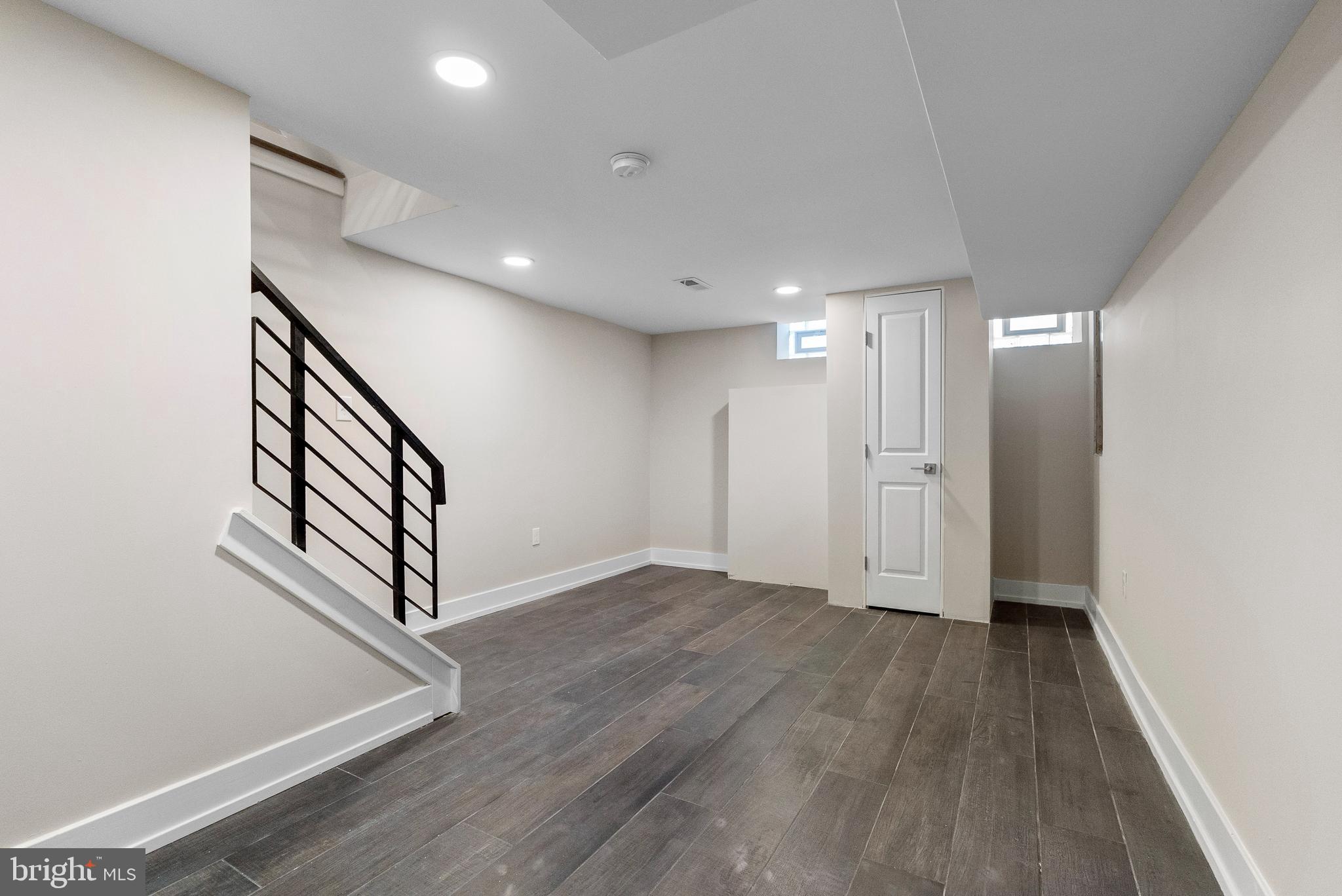 OLDE KENSINGTON - Residential