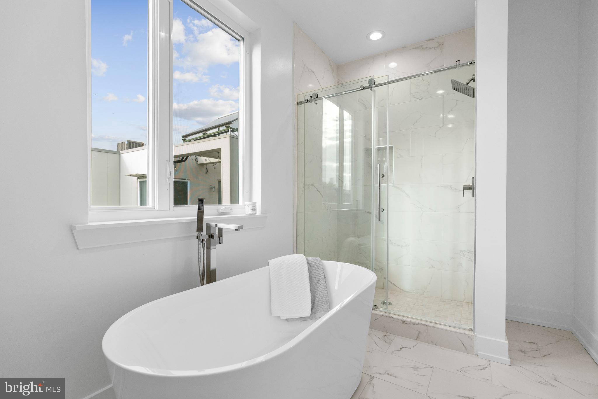 OLDE KENSINGTON - Residential