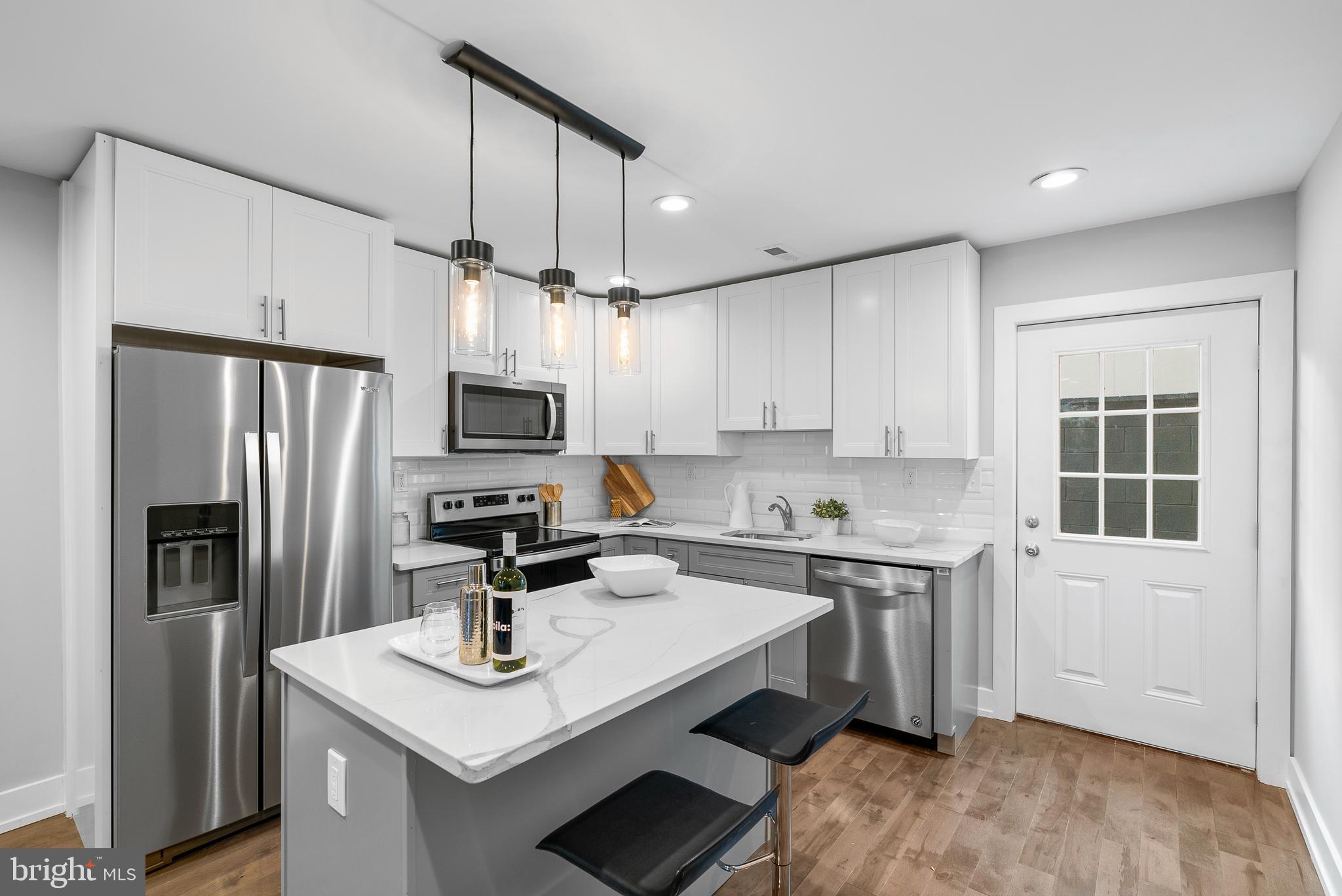 OLDE KENSINGTON - Residential