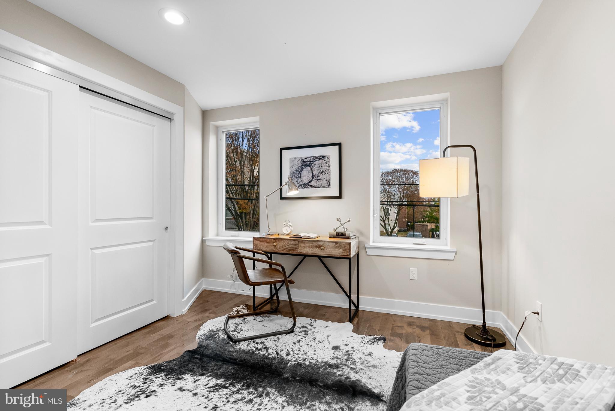 OLDE KENSINGTON - Residential