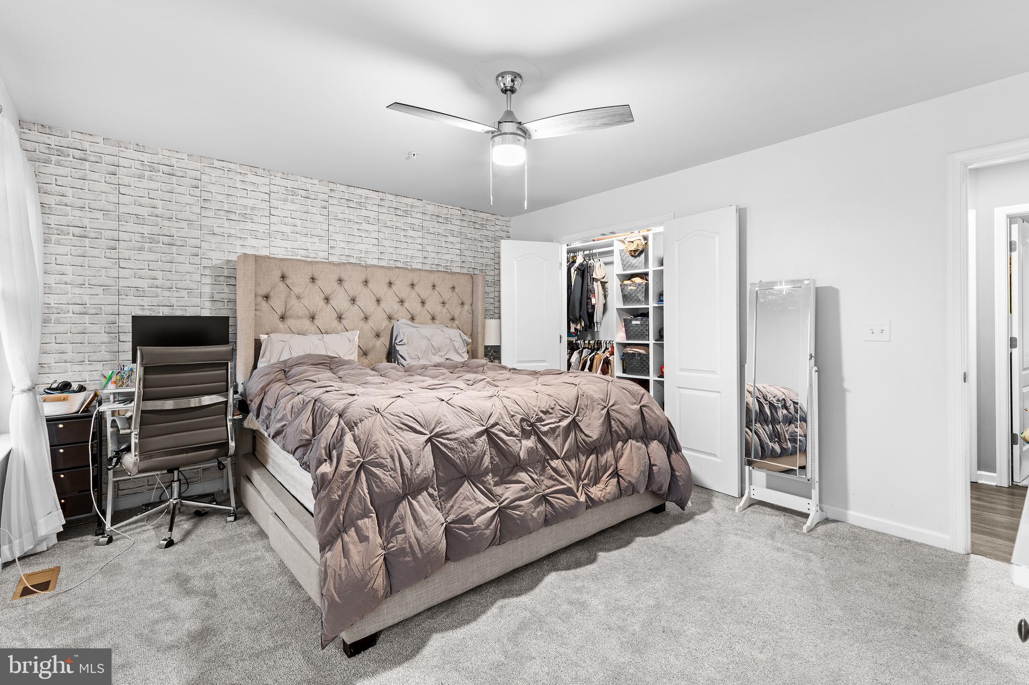 GRASONVILLE - Residential