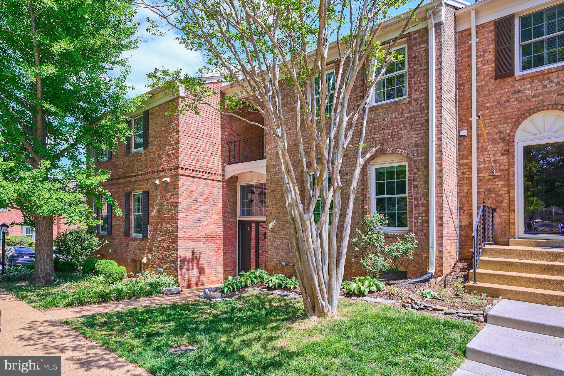 3153 FAIRBURY LANE