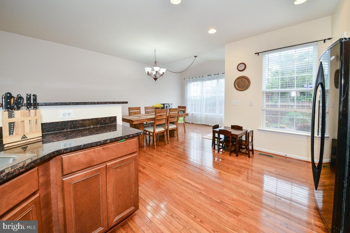 POTOMAC STATION - Residential Lease