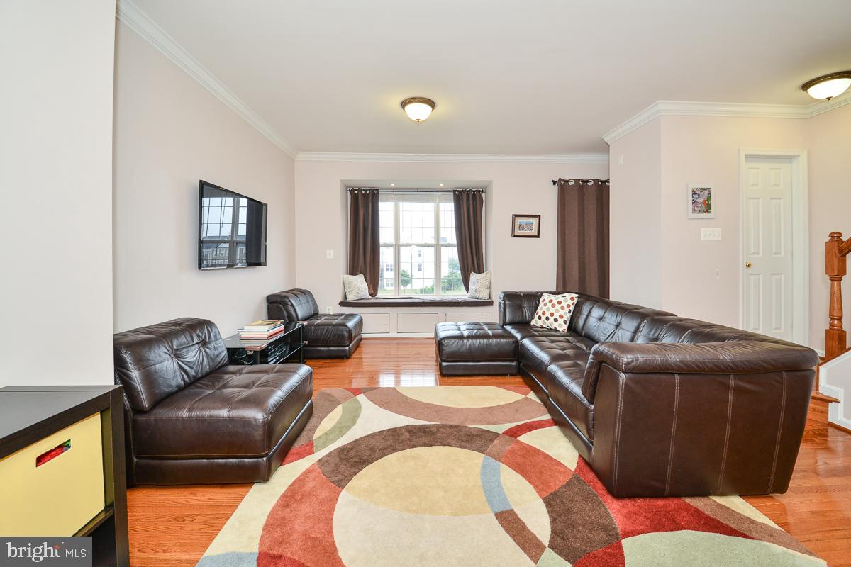 POTOMAC STATION - Residential Lease