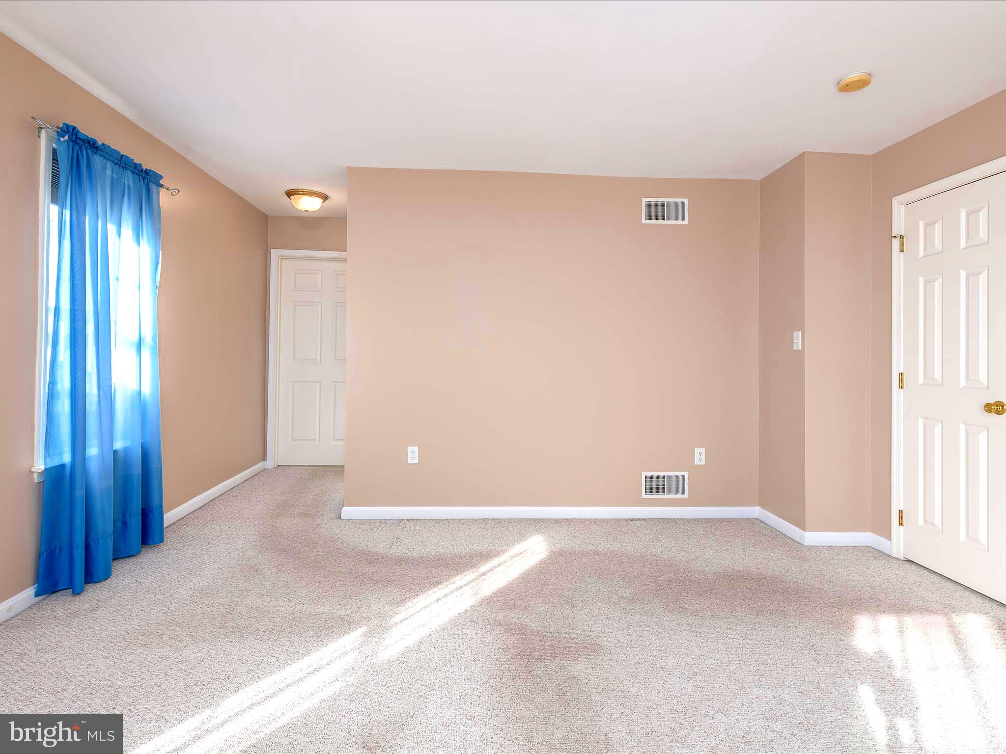 HAMMONDS MILL - Residential