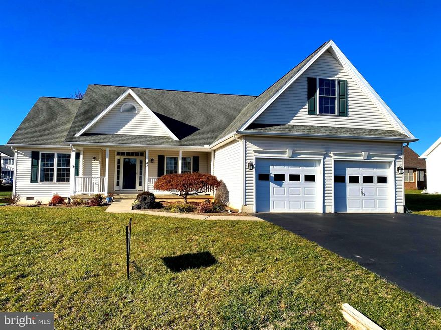 This lovely 4 bedroom 2 bath home is located in the popular Hammonds Mill neighborhood. Close to schools, shopping and commuting via I-81, all less than a mile away. As you approach, you’ll notice  the large driveway for off-street parking for four cars  in addition to the spacious 2 car garage. Step inside to the welcoming foyer,  featuring  hardwood floors and a convenient coat closet. Beyond this is a spacious, open floorplan. On your right is the dining room,  offering large windows and berber carpeting. Beyond is the living room, with vaulted ceilings, lots of natural light and access to the covered rear patio through glass doors. The spacious kitchen features luxury vinyl tile (“LVT”) flooring, oak cabinetry, granite countertops, and the full compliment of appliances, including a disposal, and a large food pantry. The  LVT floors carry into the sunny breakfast room with patio doors leading to the rear patio. The laundry/ mudroom keeps washer and dryer close at hand, but nicely tucked away. This space includes LVT floors, white cabinet storage and garage access. There are three bedrooms on the main level - Bedroom 1 features vinyl flooring and ample closet space; Bedroom 2 is carpeted. The hall bath features LVT, single bowl oak vanity, and 5 ft acrylic tub/shower. The thrid (primary) bedroom  suite measures 13 x 15 and features carpet. Here you’ll find a large walk-in closet for ample storage and a private ensuite bath. The primary bath features a 6 ft double bowl vanity and linen closet for tons of storage space, a walk-in shower with glass doors for busy mornings, and a luxury 5 ft soaking tub with tile surround when you have time to relax. The upper level consists of a large bonus room that can be your 4th bedroom or an home gym, home office or craft room. It is carpeted with a large closet and overhead lighting. Outside the covered patio features a concrete floor and could easily be screened if desired. This is a great place to host those Summer BBQ's. Beyond the patio is the rest of your lovely, nearly 1/4 acre lot. This home has so much to offer - come see it today!