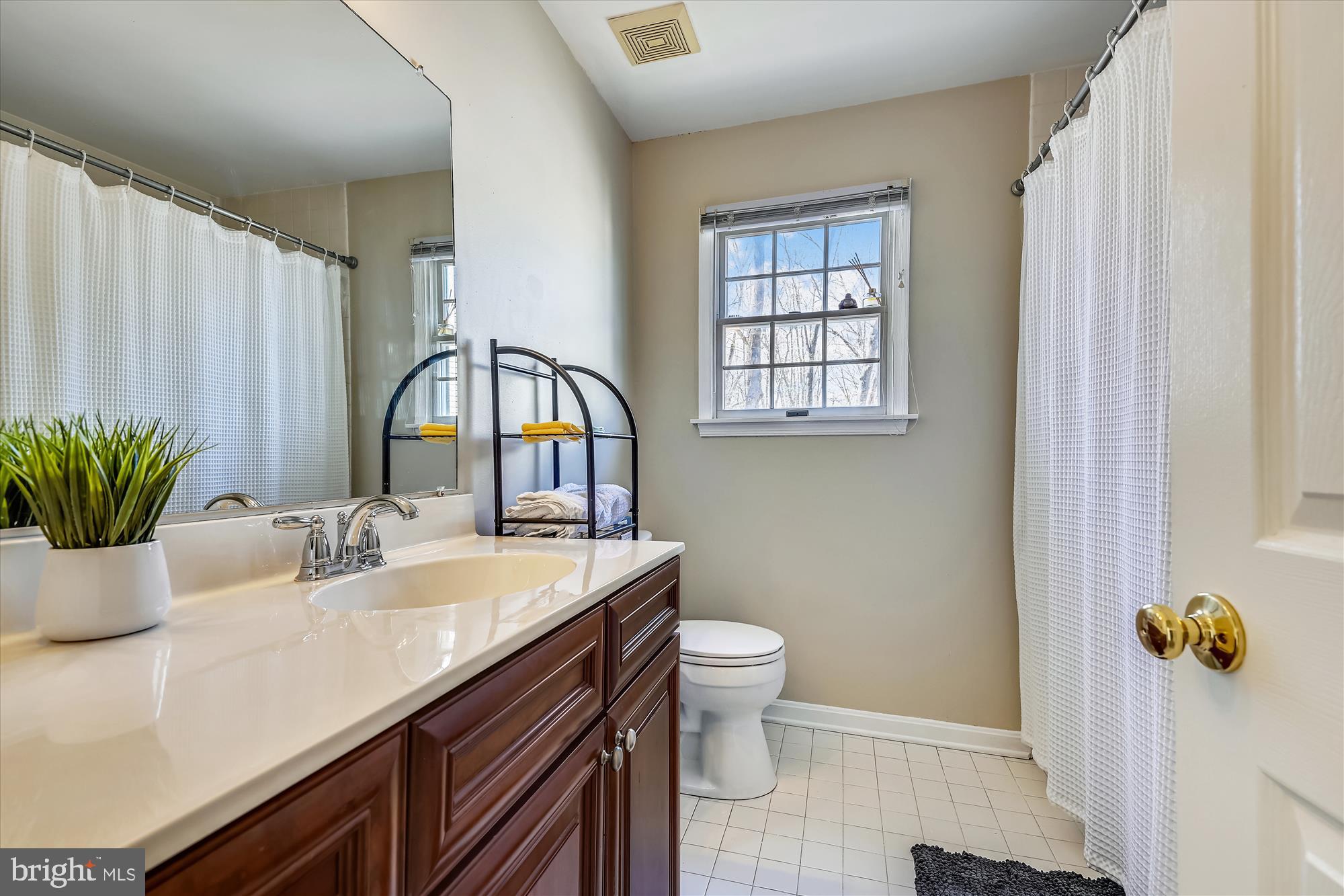 HUNTERS RUN - Residential