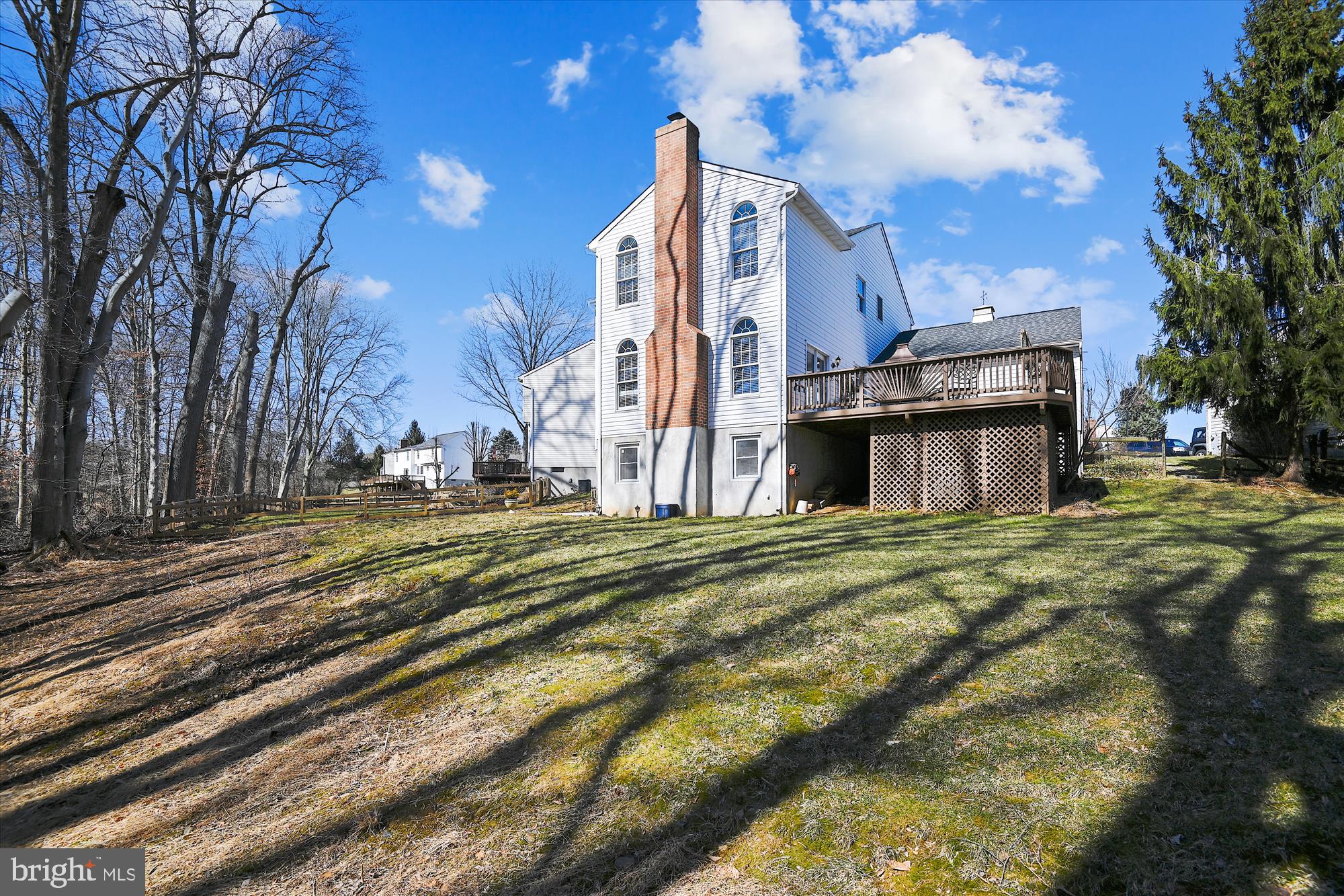 HUNTERS RUN - Residential