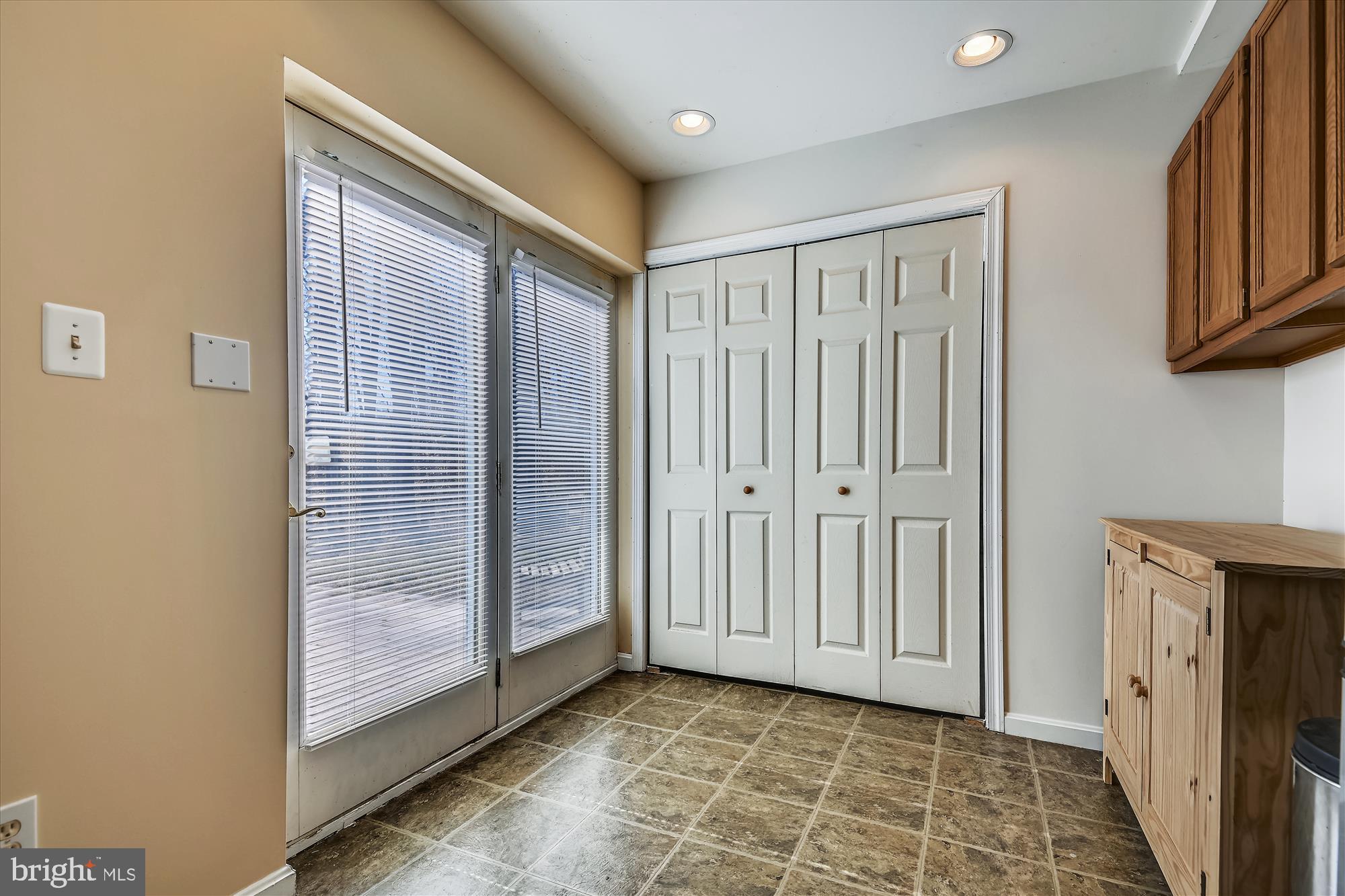 HUNTERS RUN - Residential