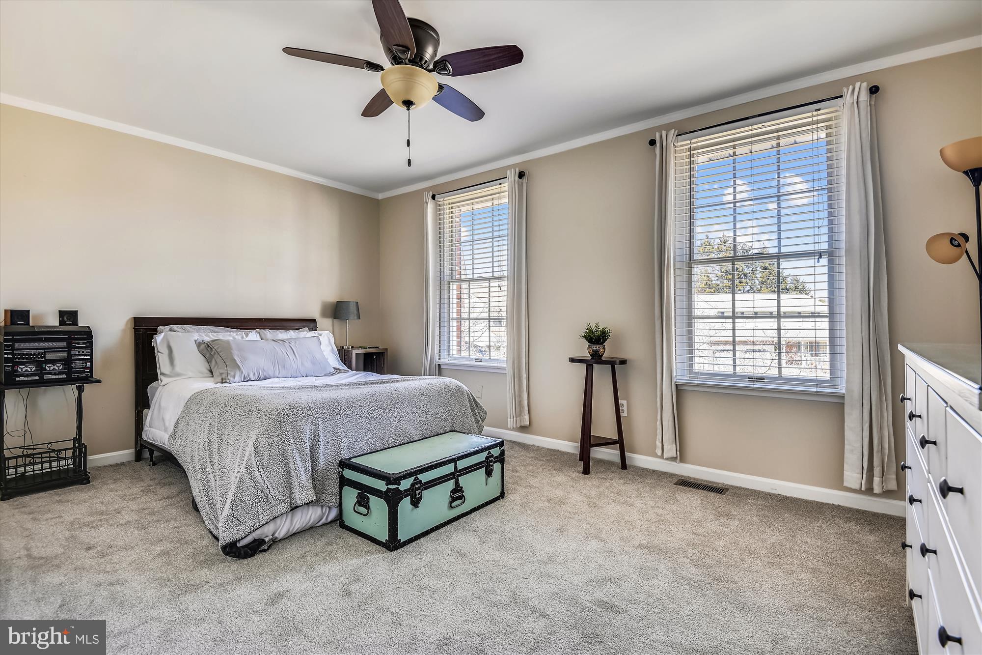 HUNTERS RUN - Residential