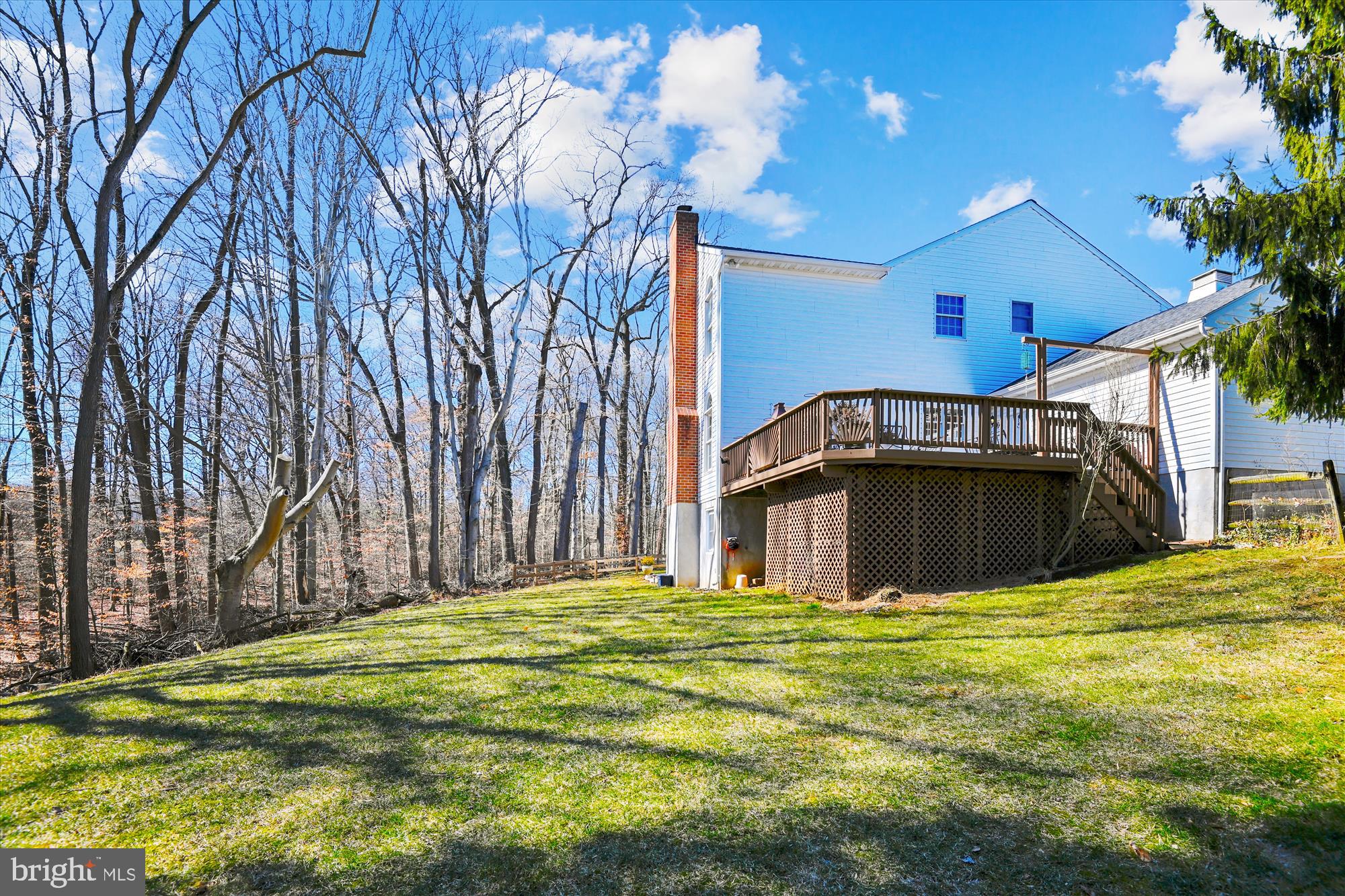 HUNTERS RUN - Residential