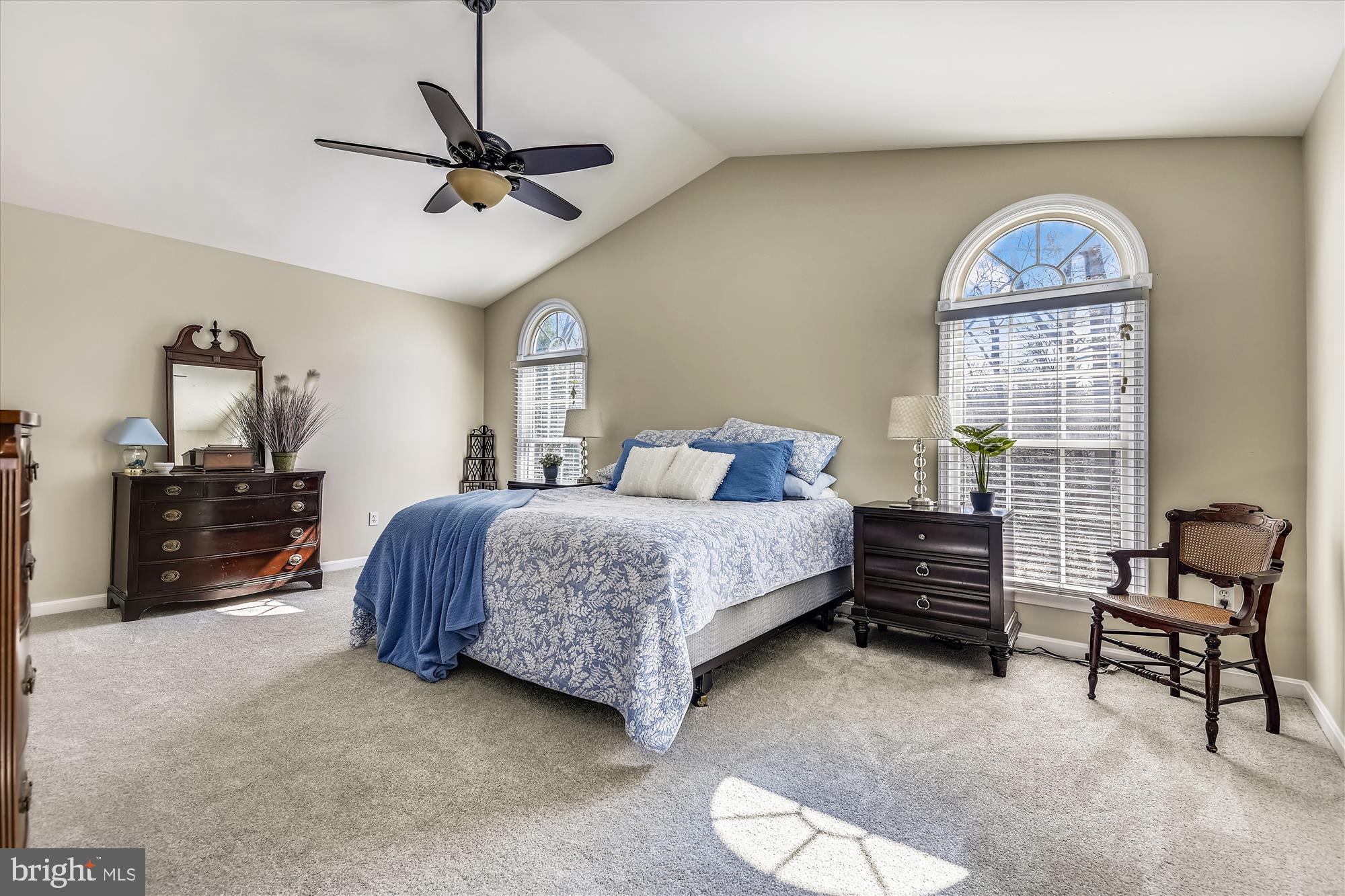 HUNTERS RUN - Residential