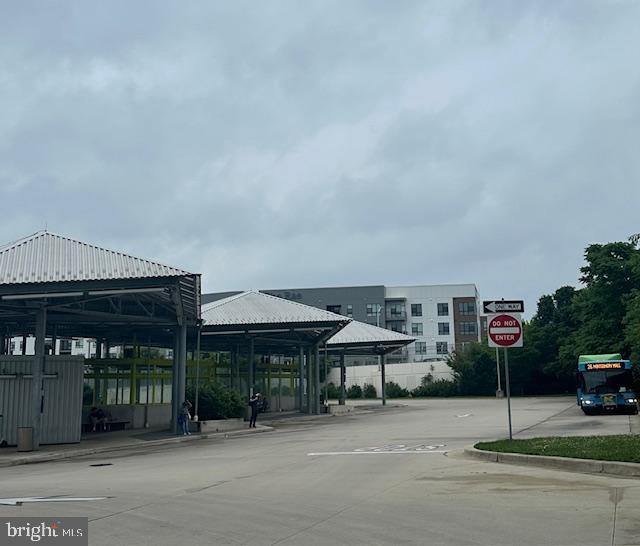 LAKESHORE - Residential