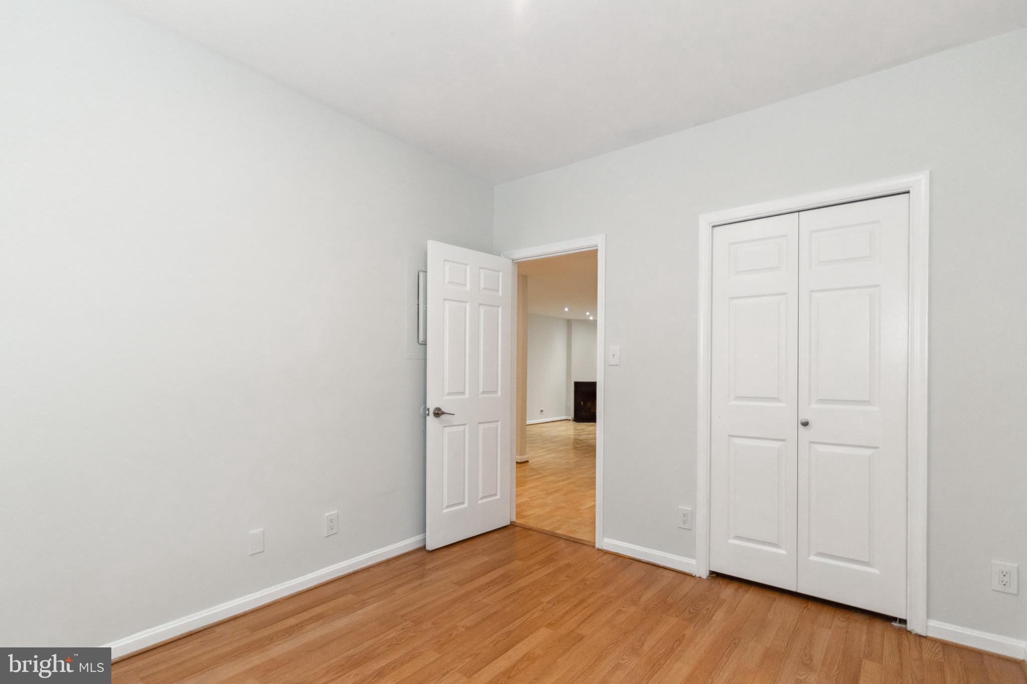 LAKESHORE - Residential