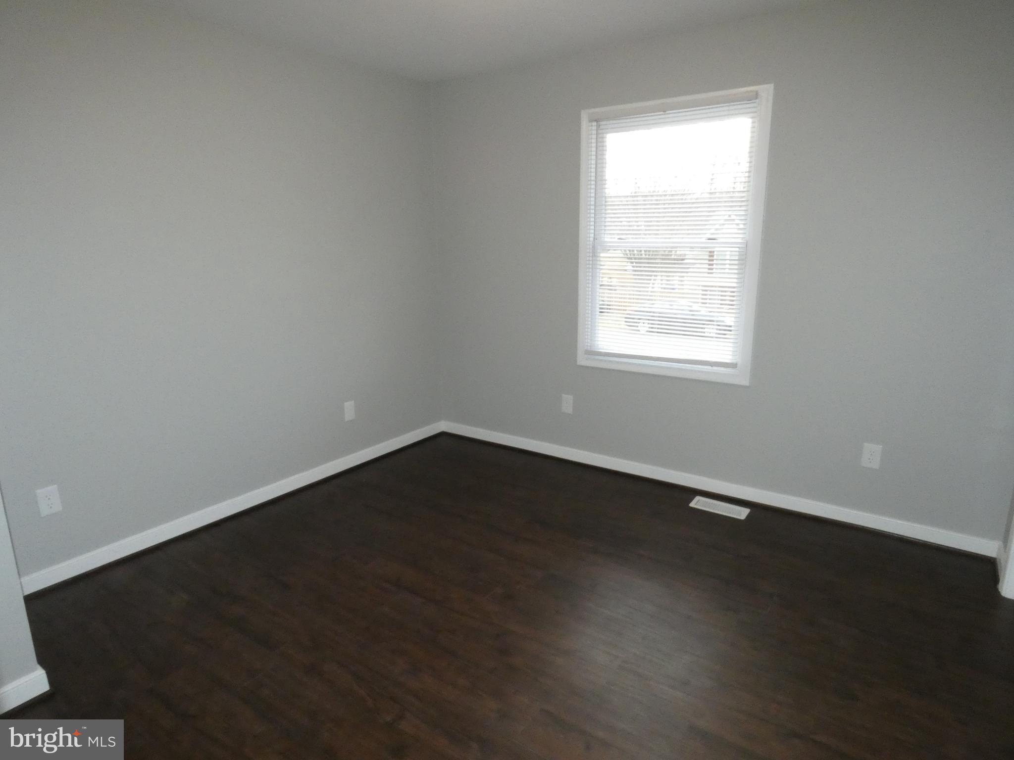 SUMMERSET - Residential Lease