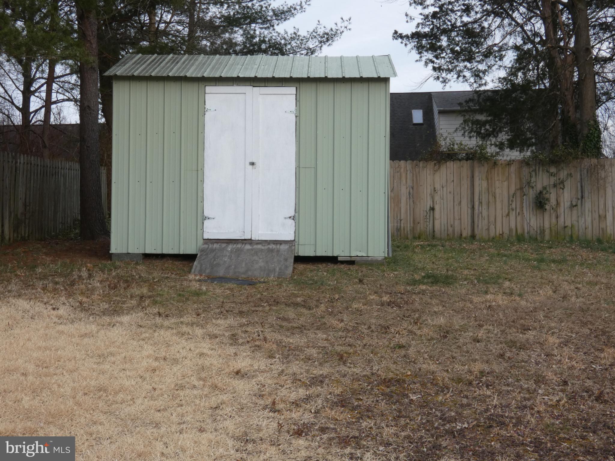 SUMMERSET - Residential Lease