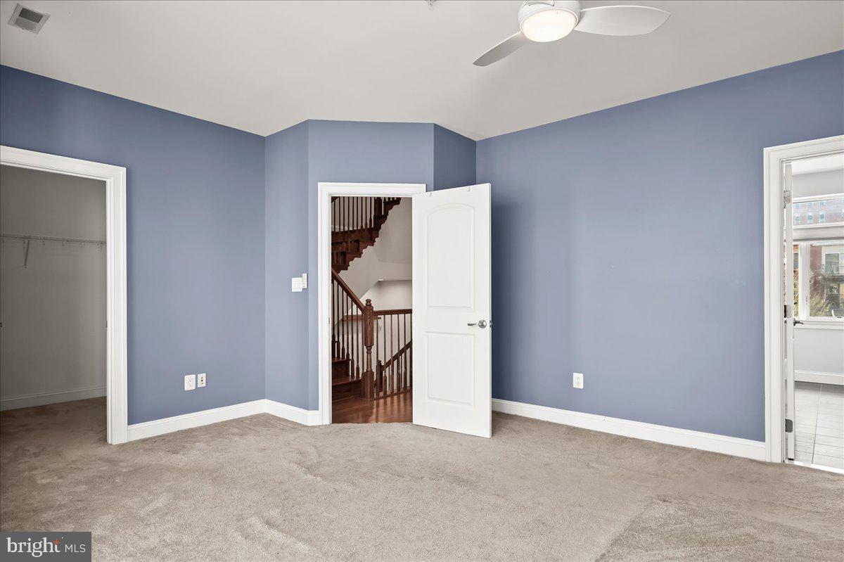 PIER HOMES AT HARBORVIEW - Residential Lease