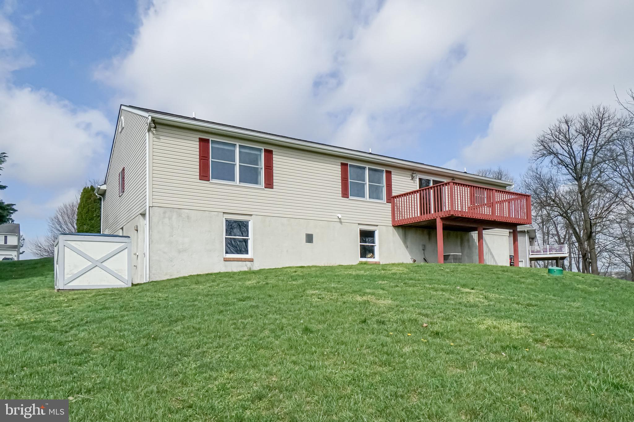 SUMMER HILL - Residential