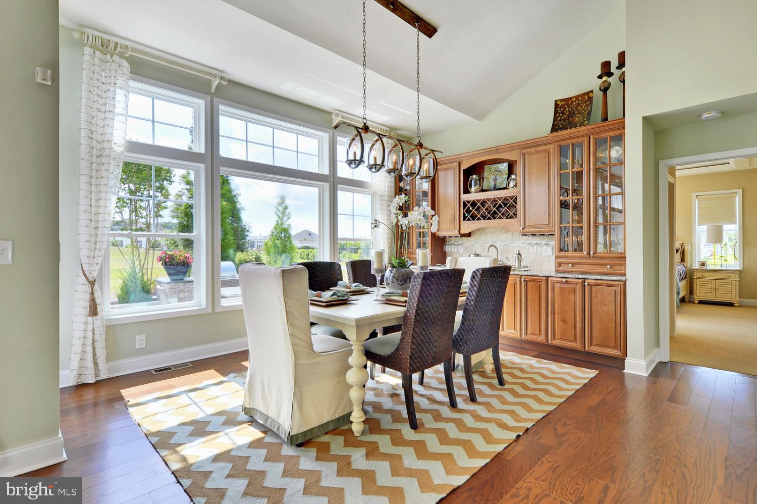 PENINSULA LAKES - Residential