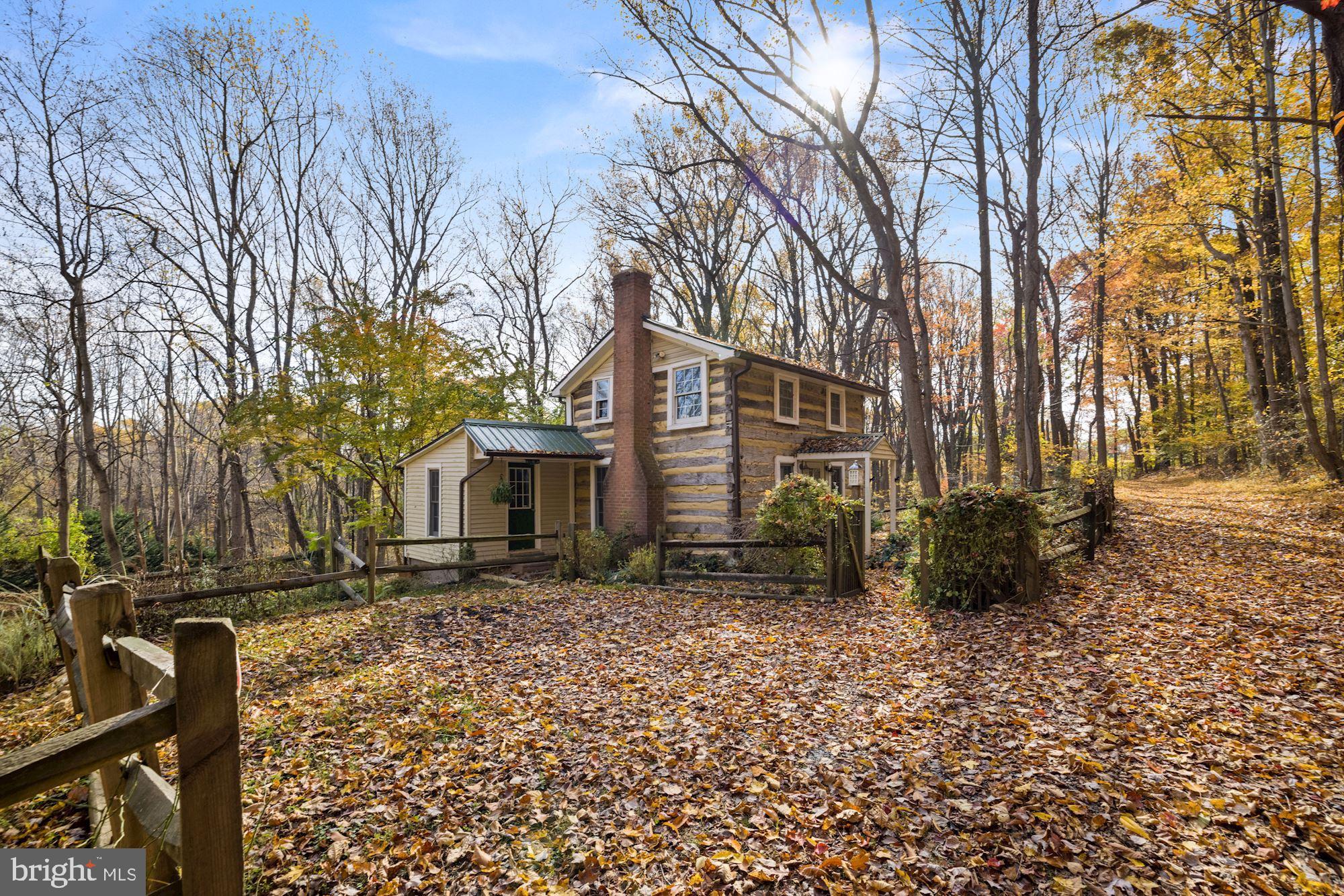 LEESBURG - Residential Lease