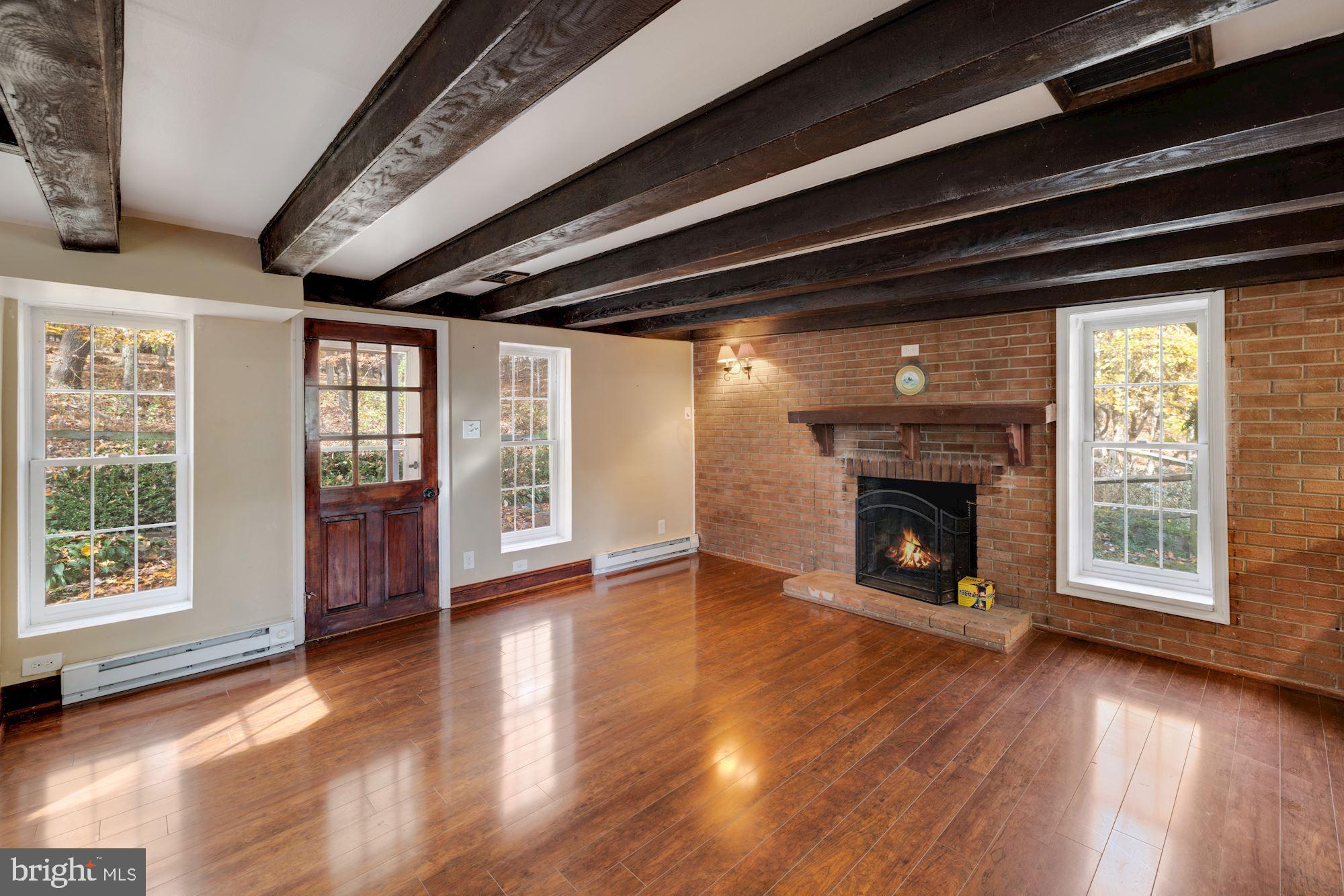 LEESBURG - Residential Lease