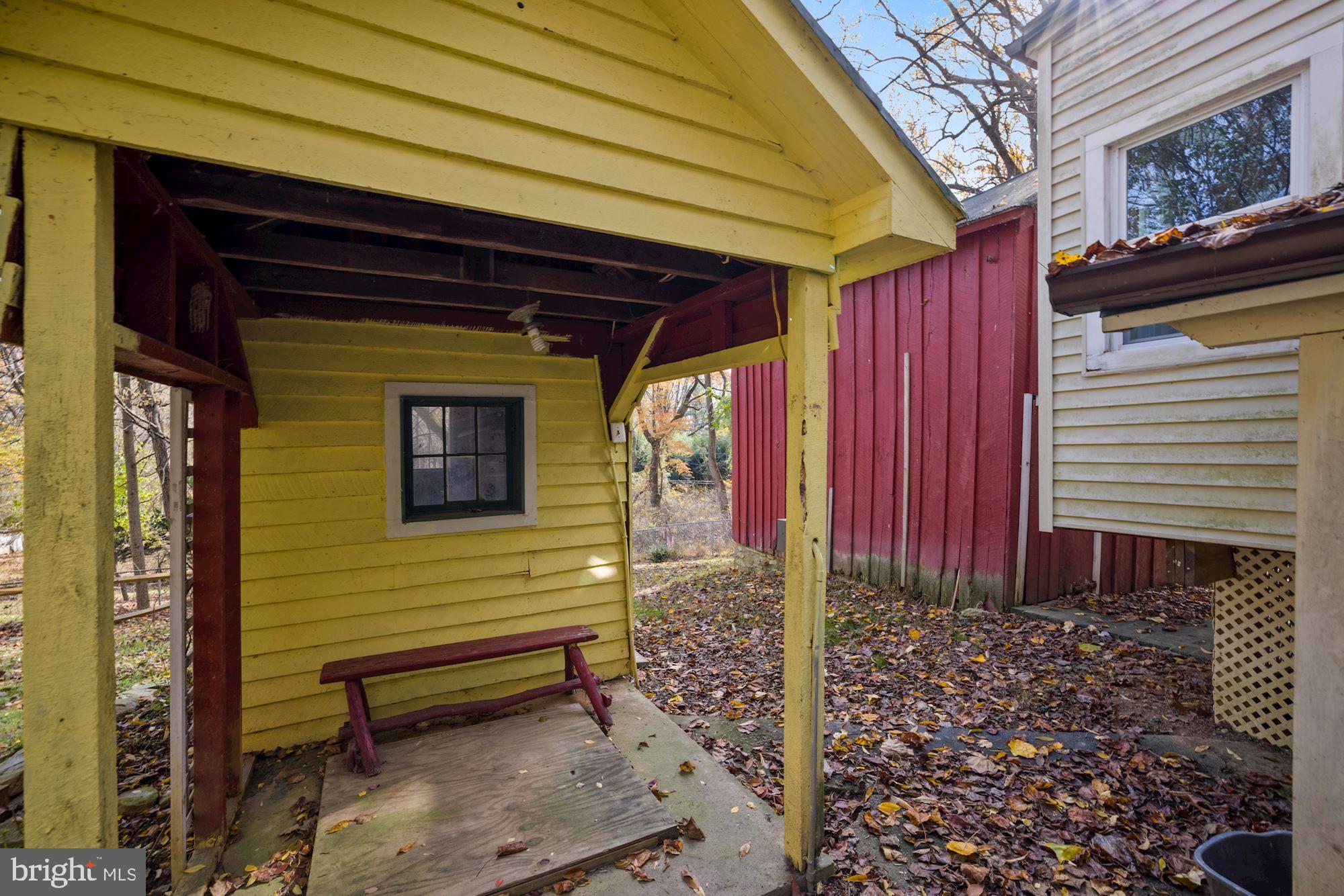 LEESBURG - Residential Lease