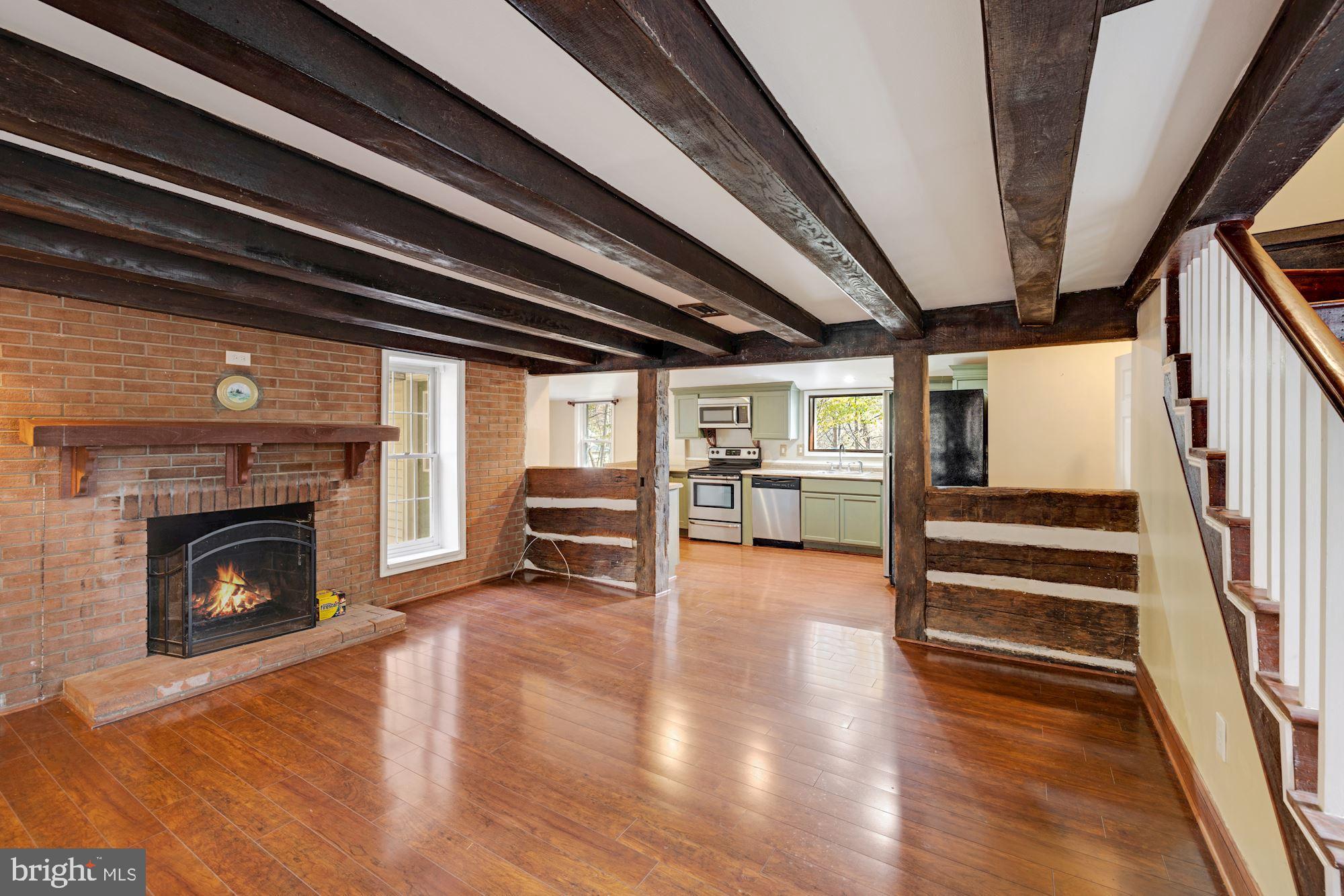 LEESBURG - Residential Lease