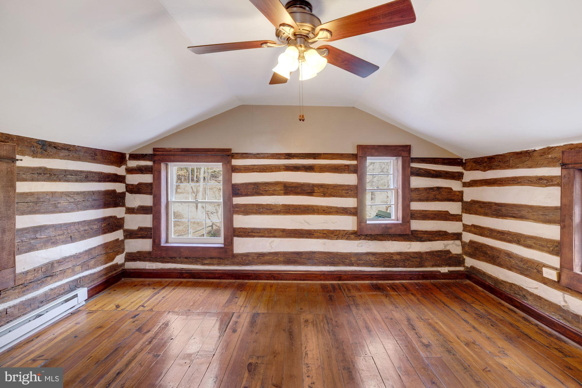 LEESBURG - Residential Lease