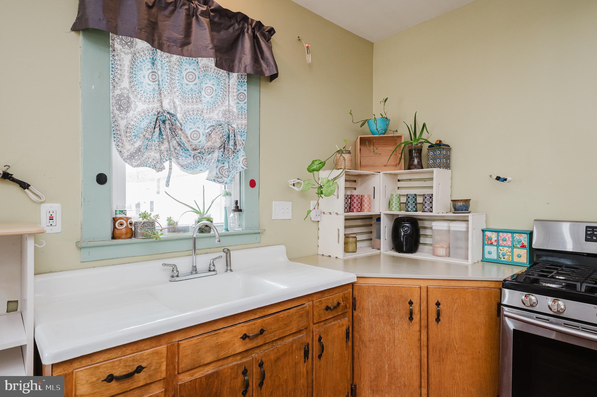 ELMWOOD - Residential