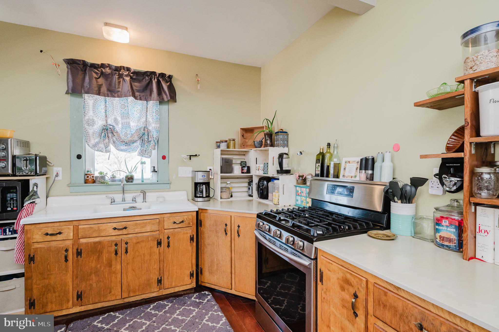 ELMWOOD - Residential