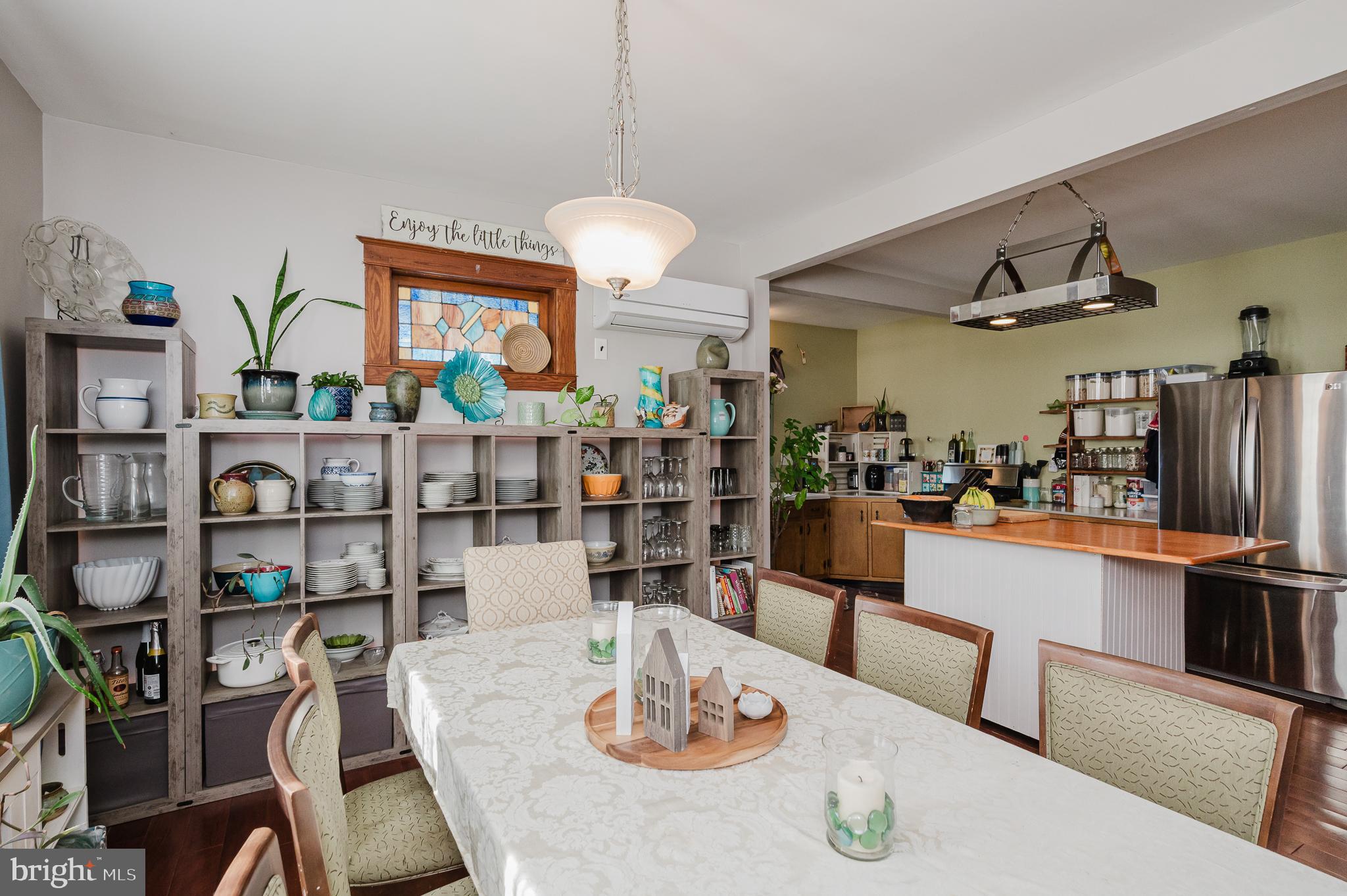 ELMWOOD - Residential