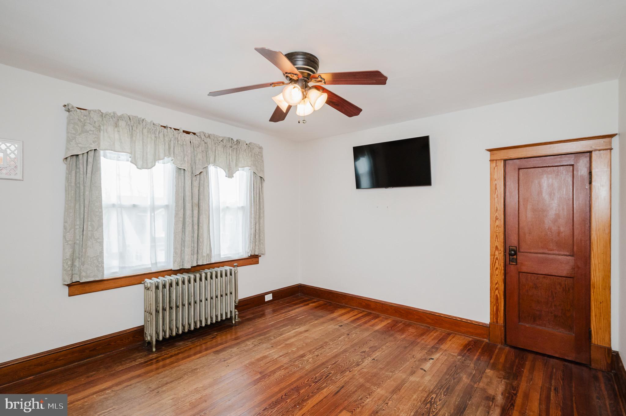 ELMWOOD - Residential