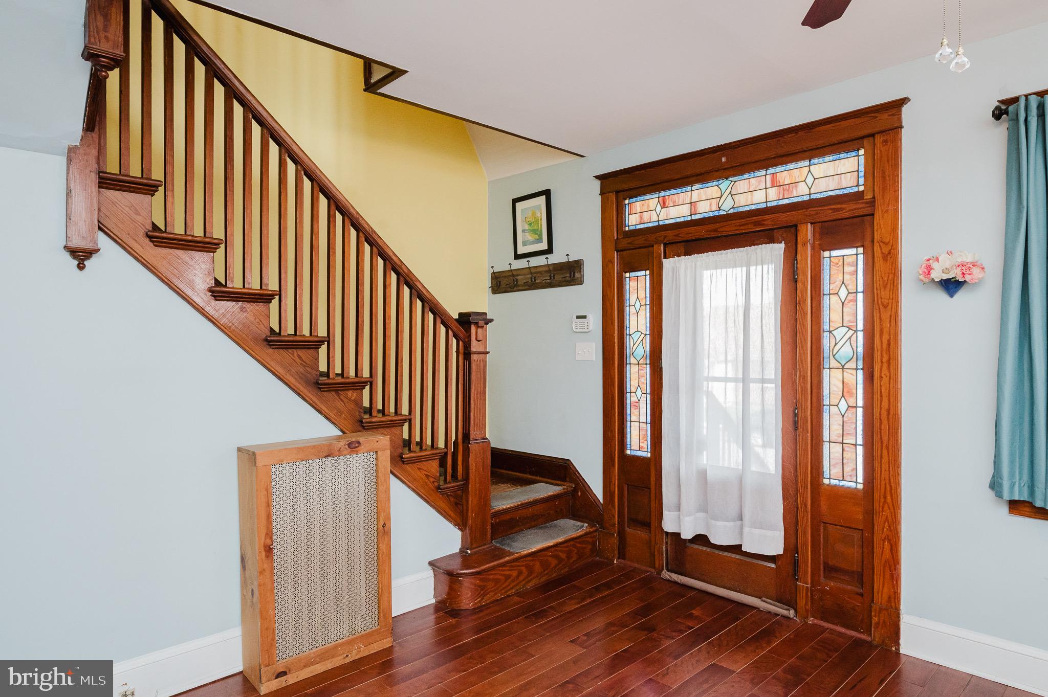 ELMWOOD - Residential