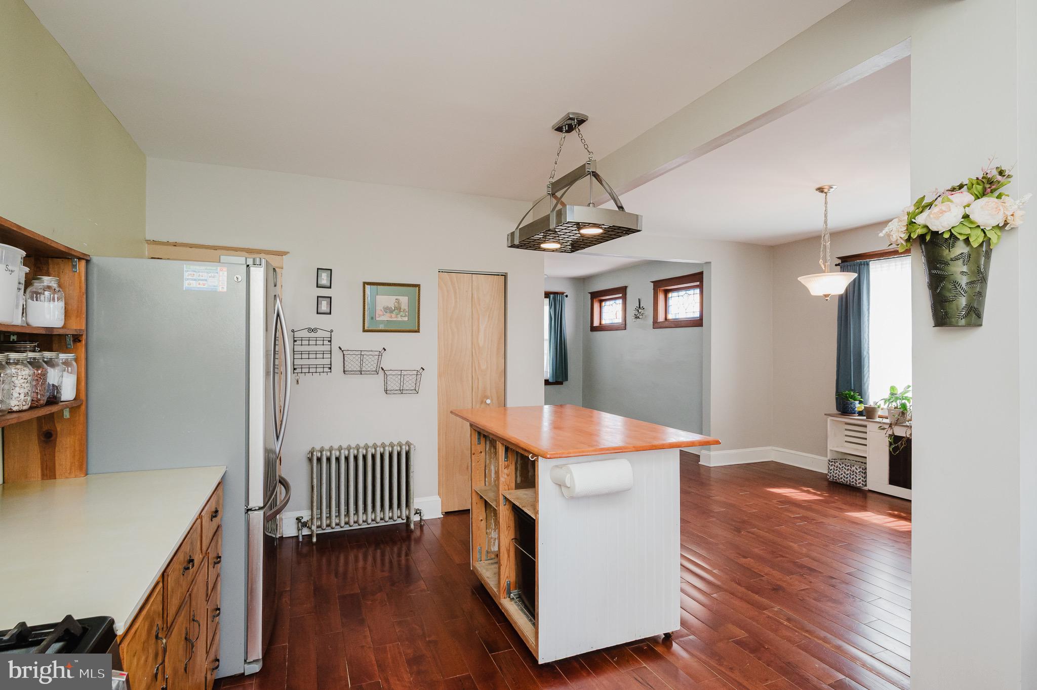 ELMWOOD - Residential