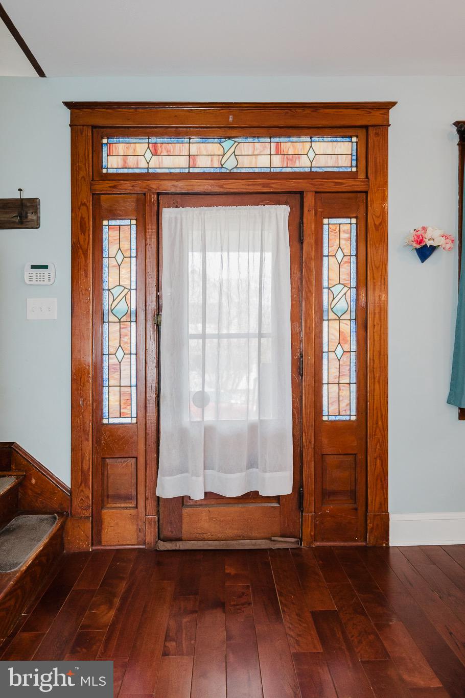 ELMWOOD - Residential