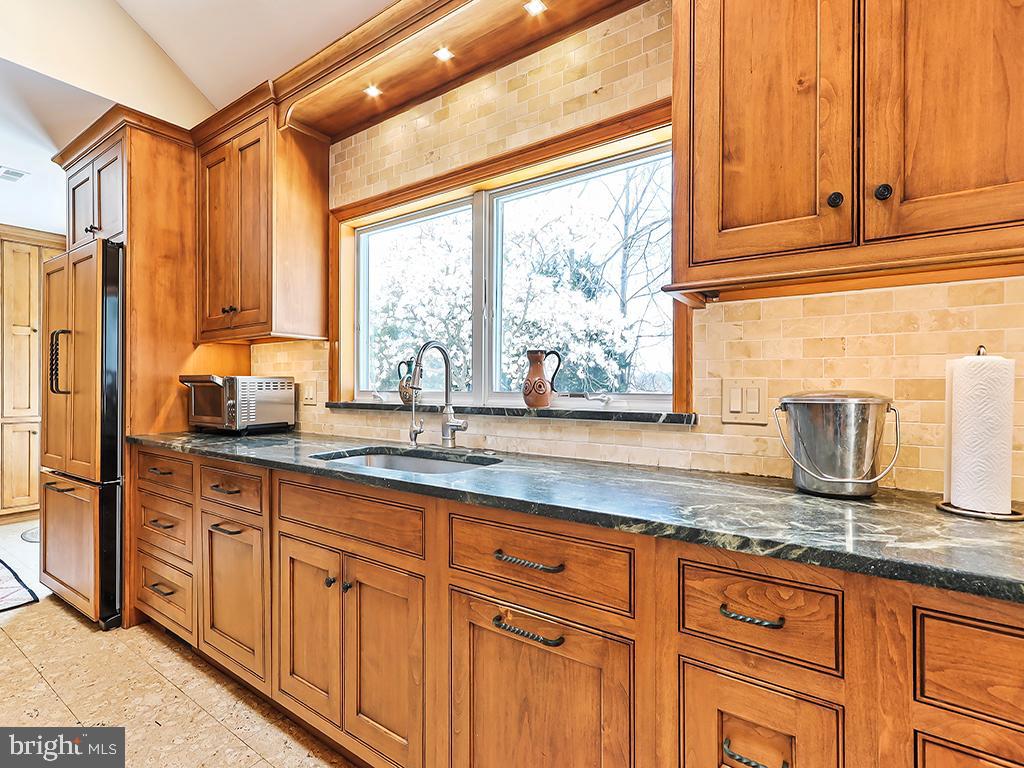 DEVONSHIRE - Residential