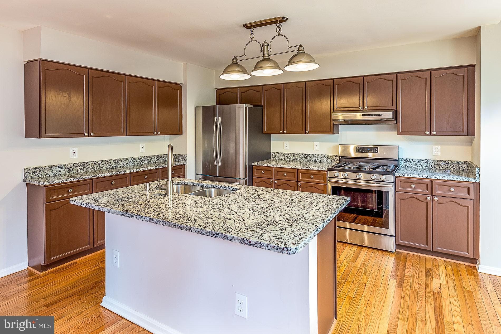 WOODSTONE - Residential