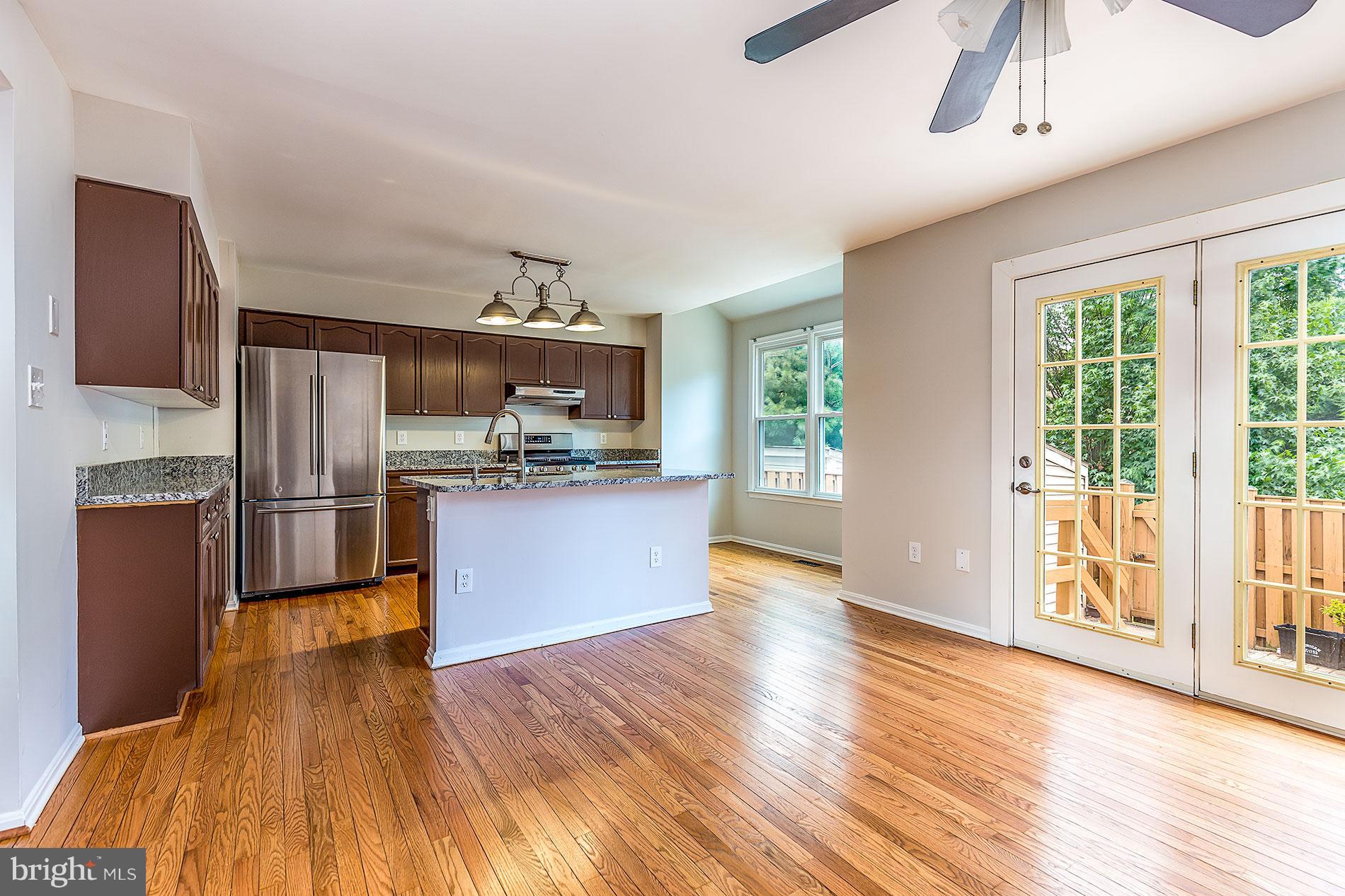 WOODSTONE - Residential