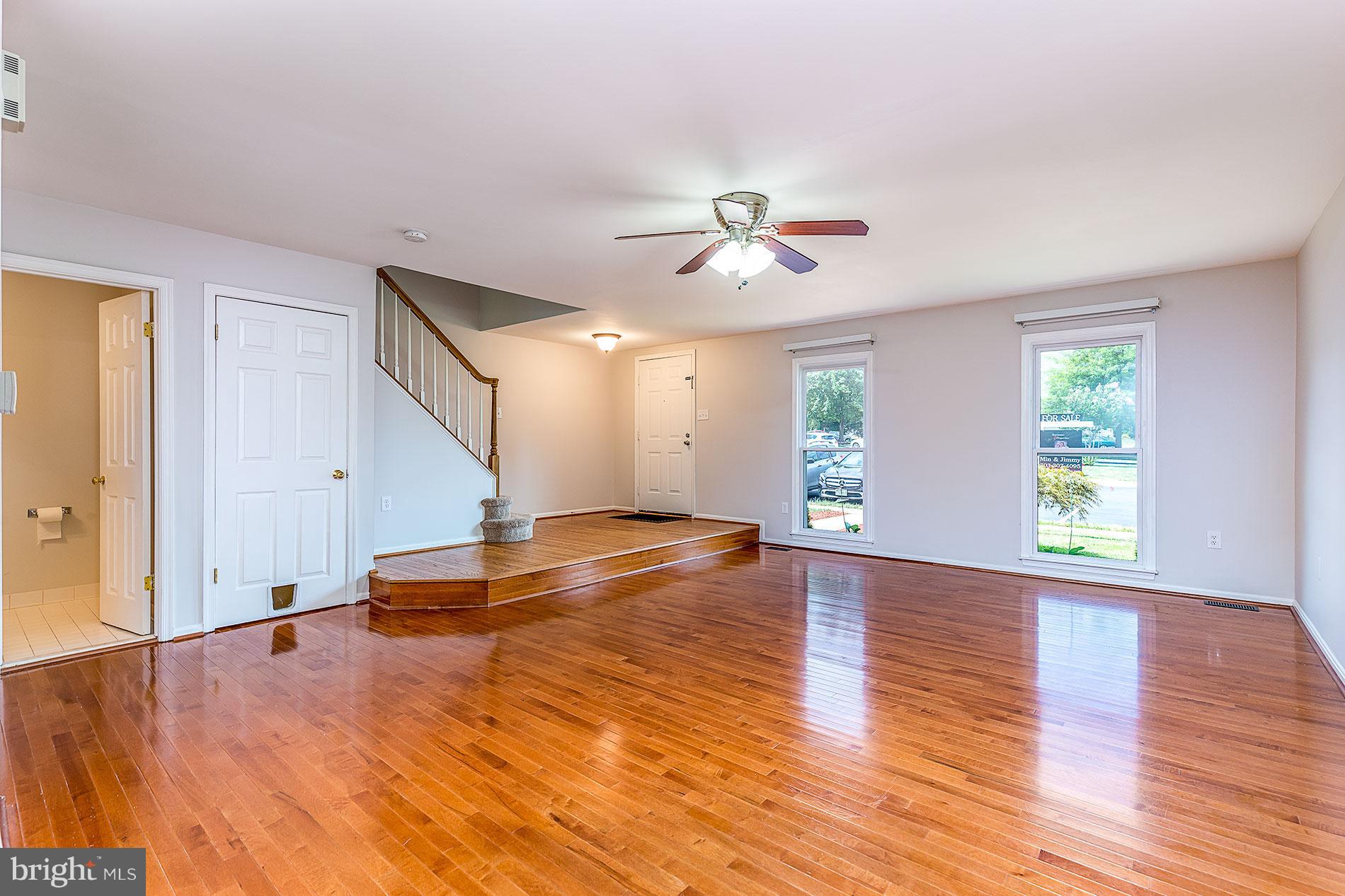 WOODSTONE - Residential