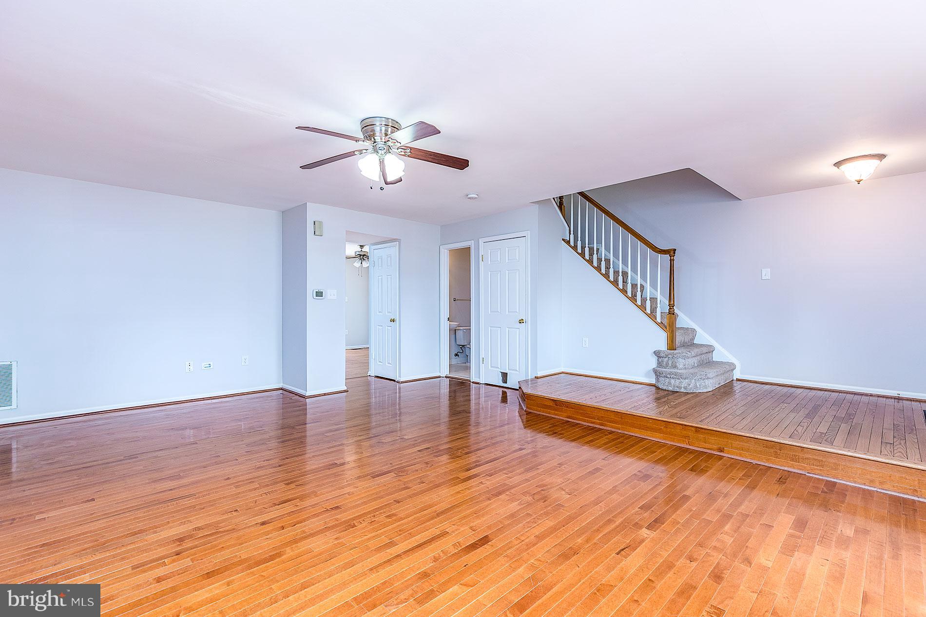 WOODSTONE - Residential