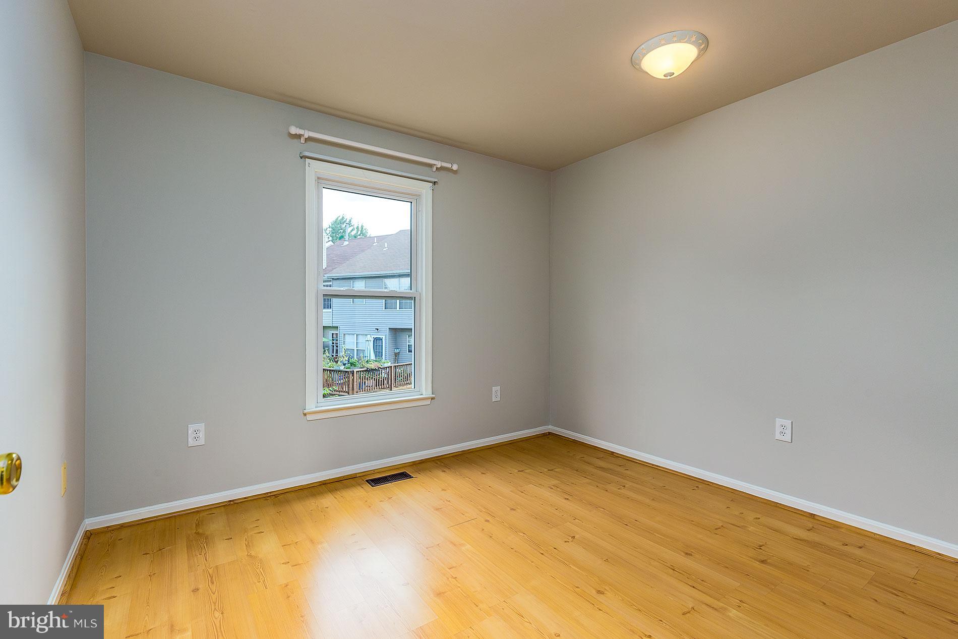 WOODSTONE - Residential