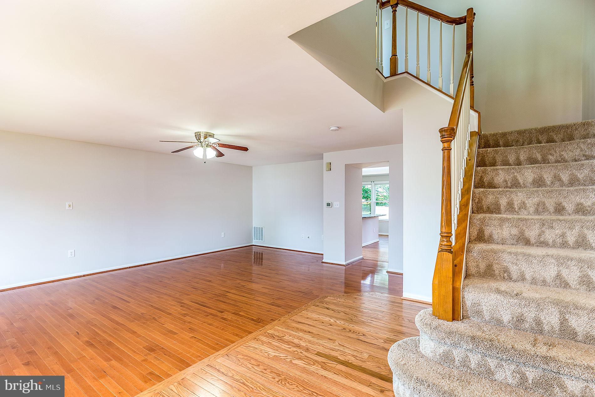 WOODSTONE - Residential