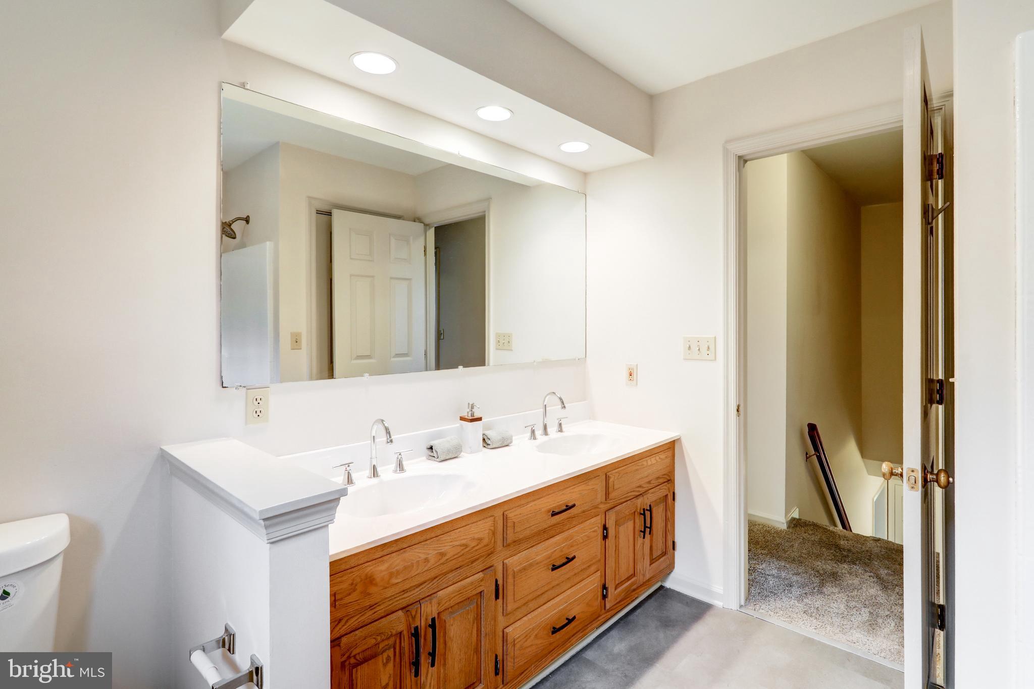 OLD RELIANCE - Residential