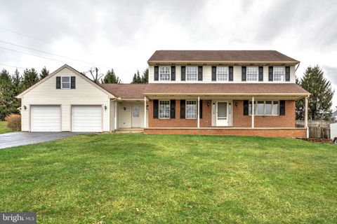 1806 BRIARCREEK LANE MIDDLETOWN PA 17057
